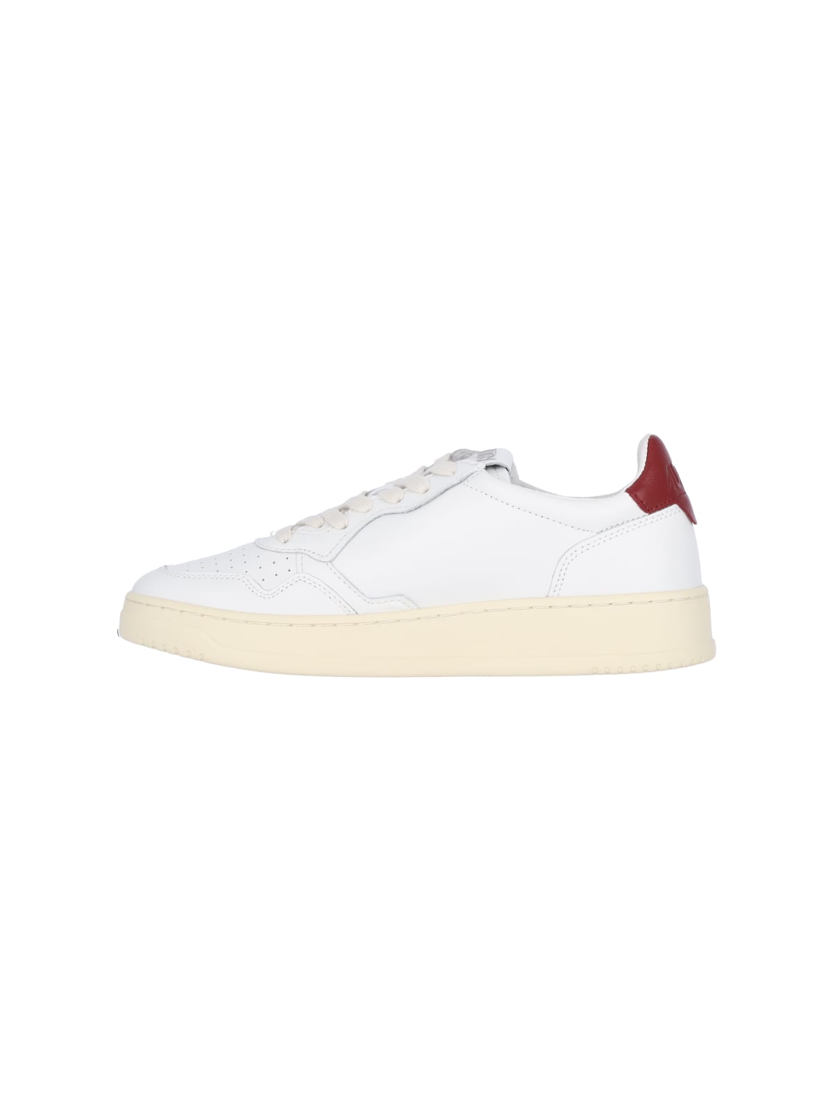 Autry Medalist Low-top Sneakers In Ll68