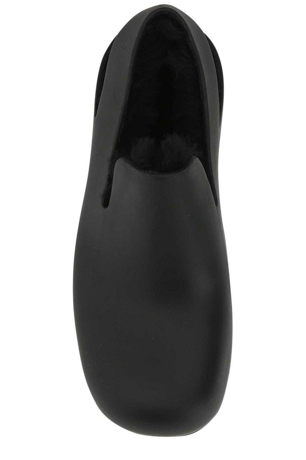 Shop Bottega Veneta Puddle Slingback Sandals In Black
