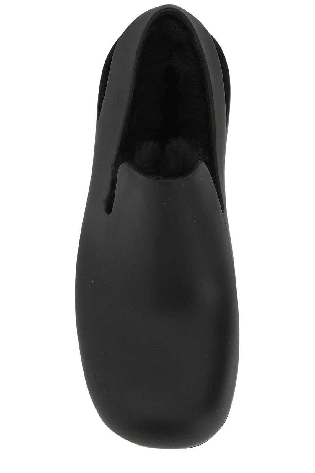 Bottega Veneta Black Puddle Rubber And Shearling Slippers In Black