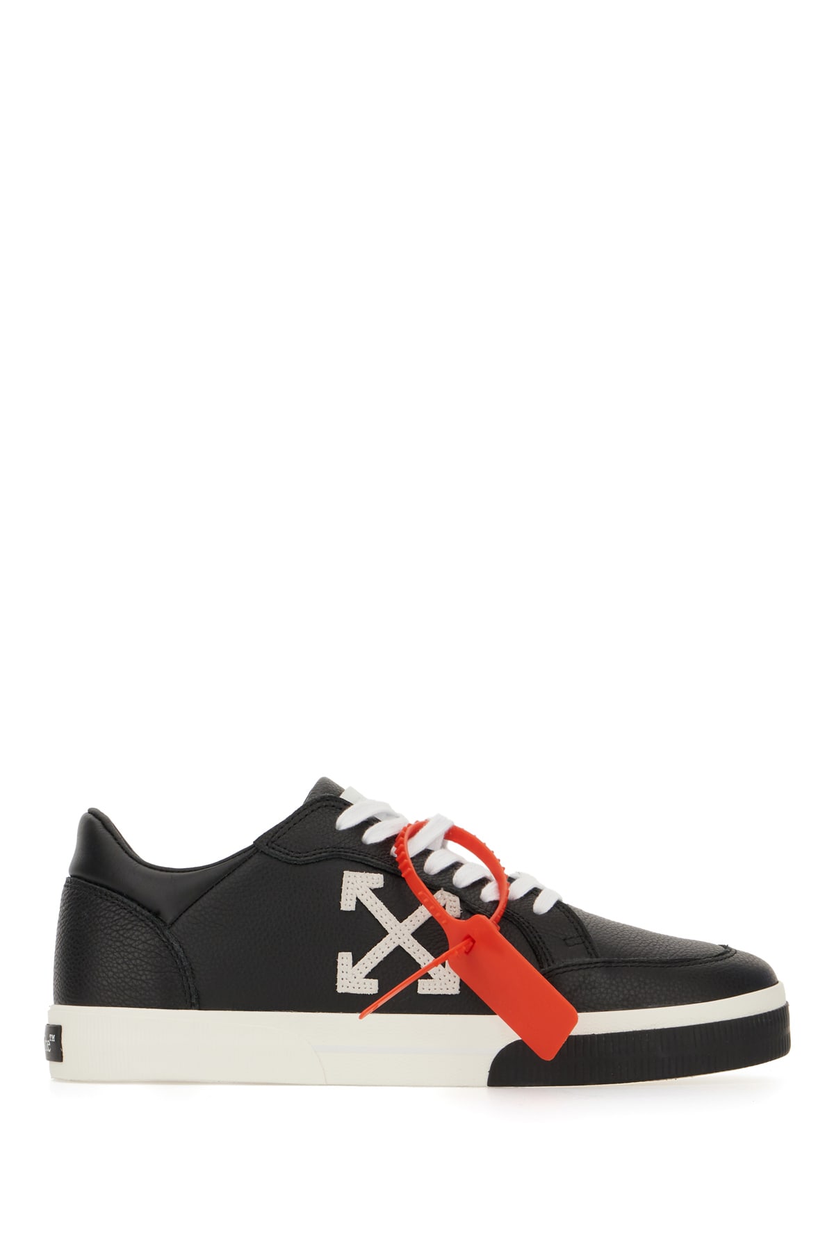 Black Leather New Low Vulcanized Sneakers