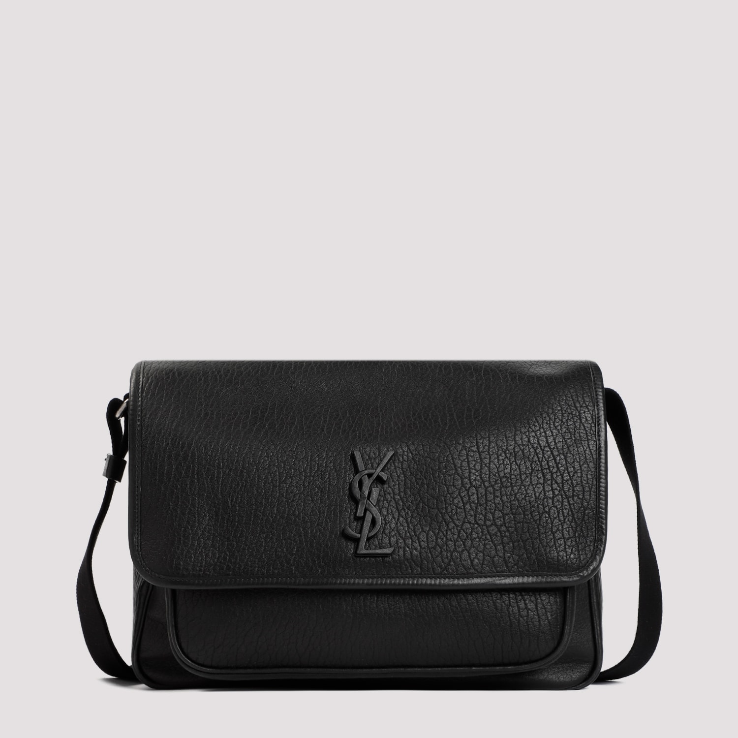 Saint Laurent Niki Logo Plaque Messenger Bag In Nero