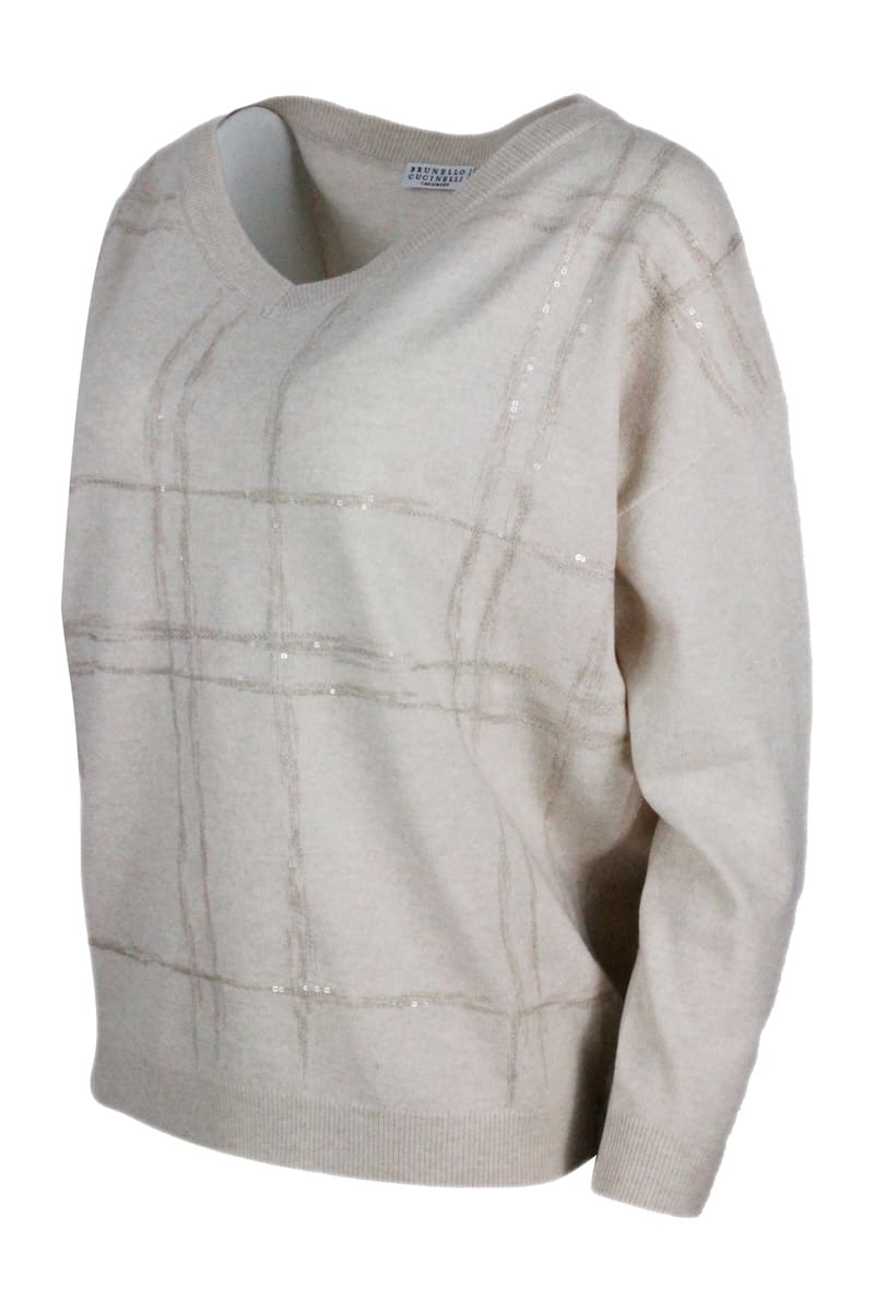 Brunello Cucinelli Lightweight V-neck Long-sleeved Oversized Sweater With Window Motif Embellished With Micro-sequins I In Beige