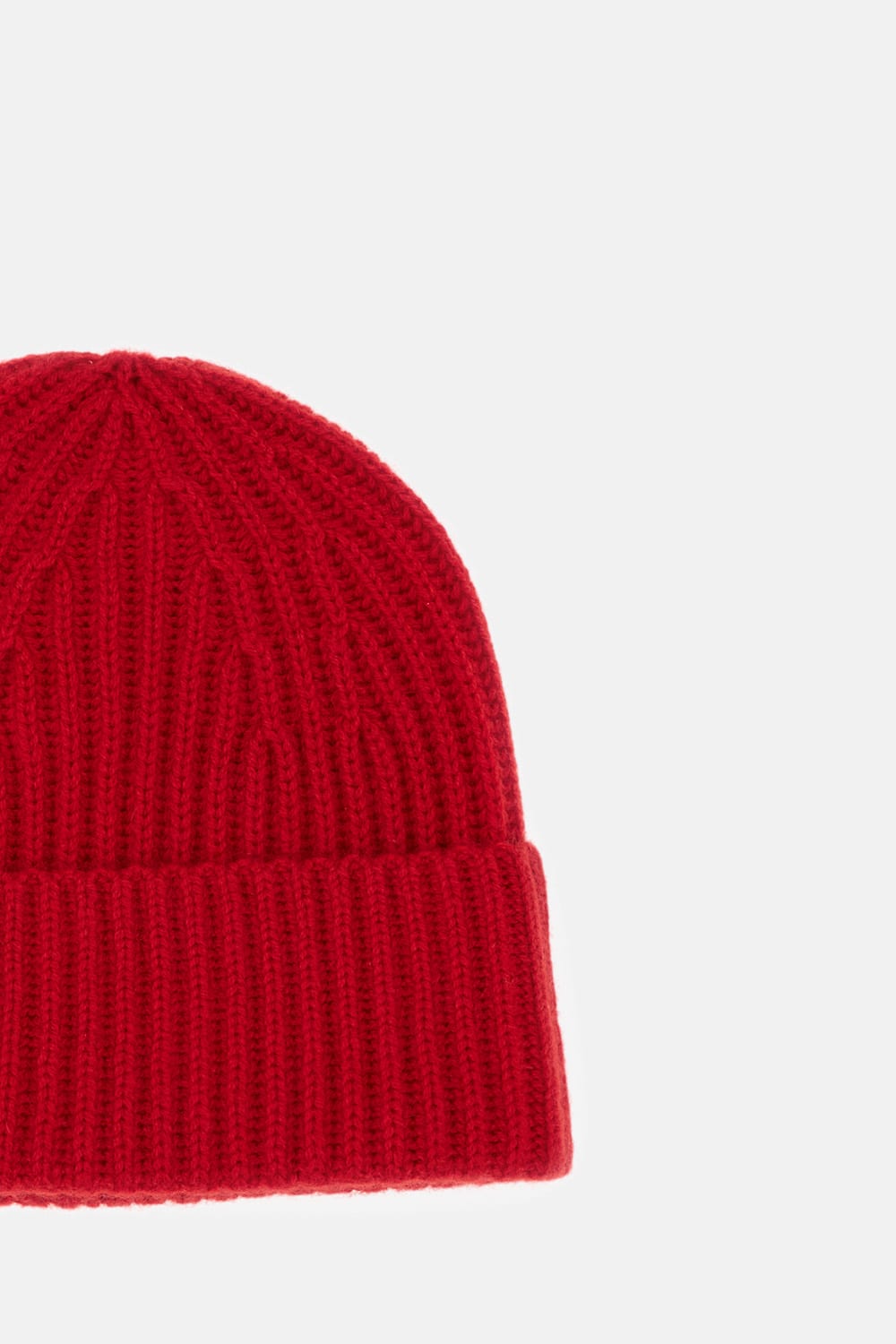Lisa Yang Martigny Beanie In Red
