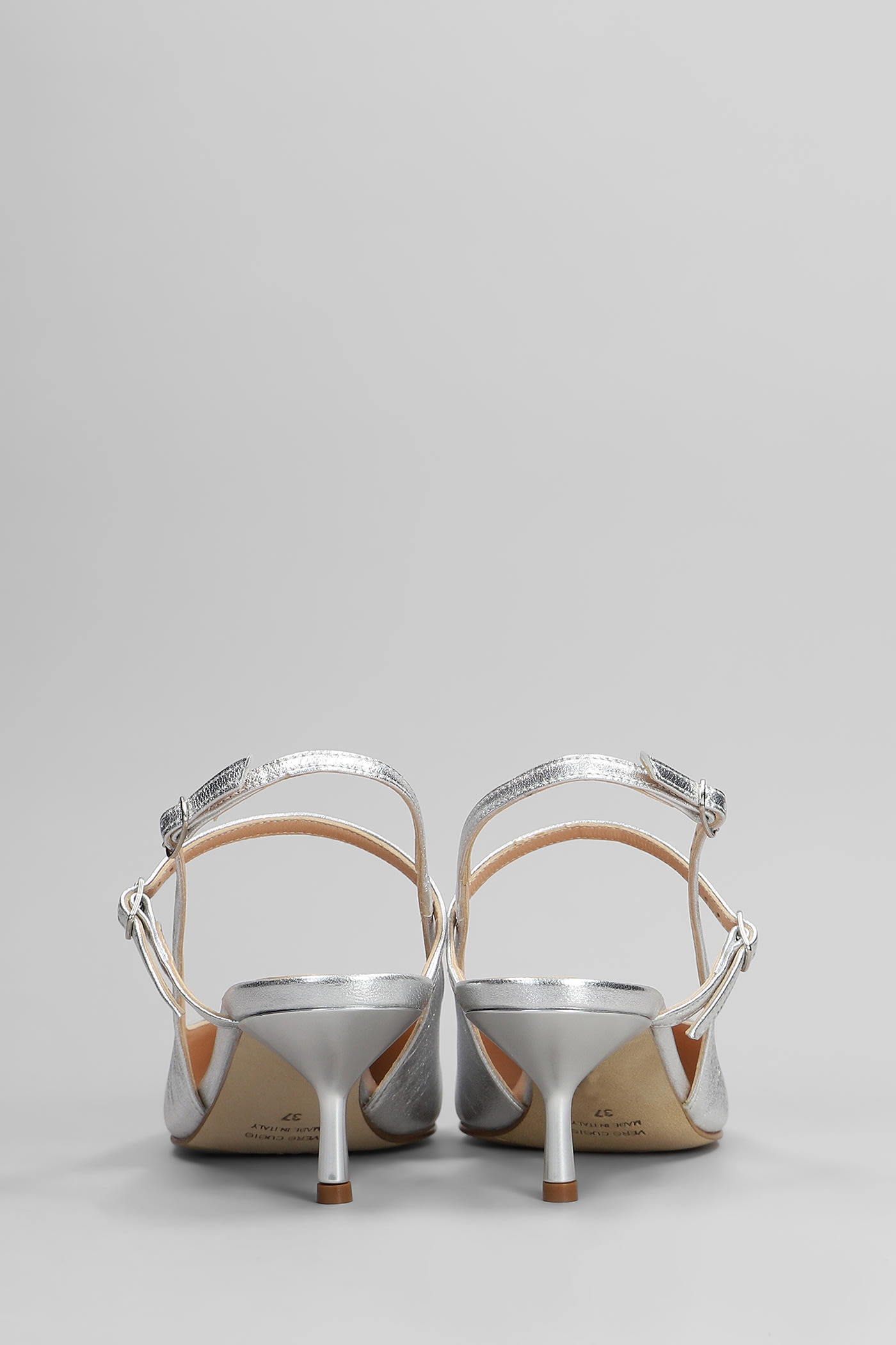 The Seller Pumps In Silver Leather In Silver