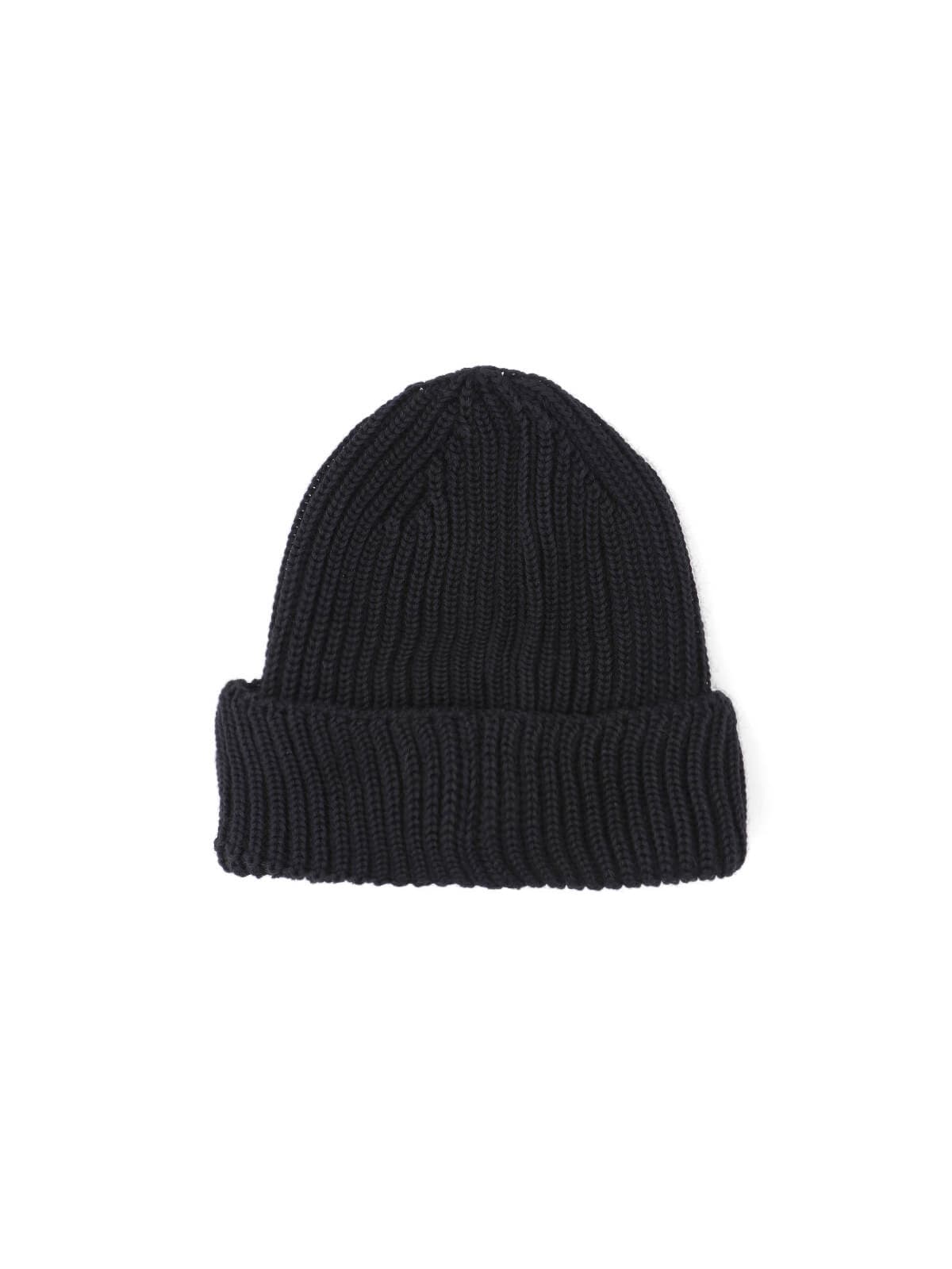 C.p. Company Black Knit Beanie With Googles Detail On The Front In Black