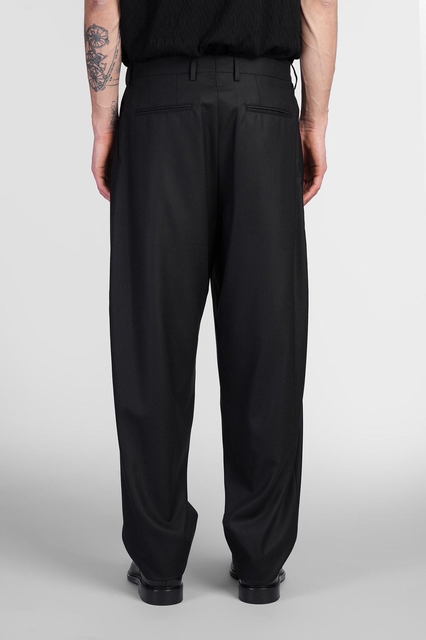 Giorgio Armani In Black Wool In Nero