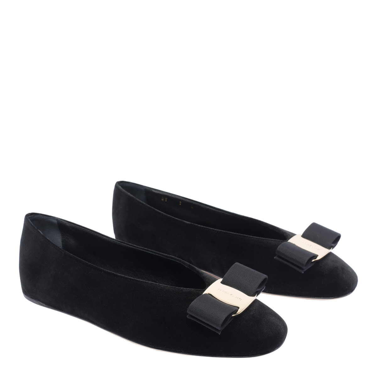 Ferragamo Vanna V Ballerinas In Velvet In Black