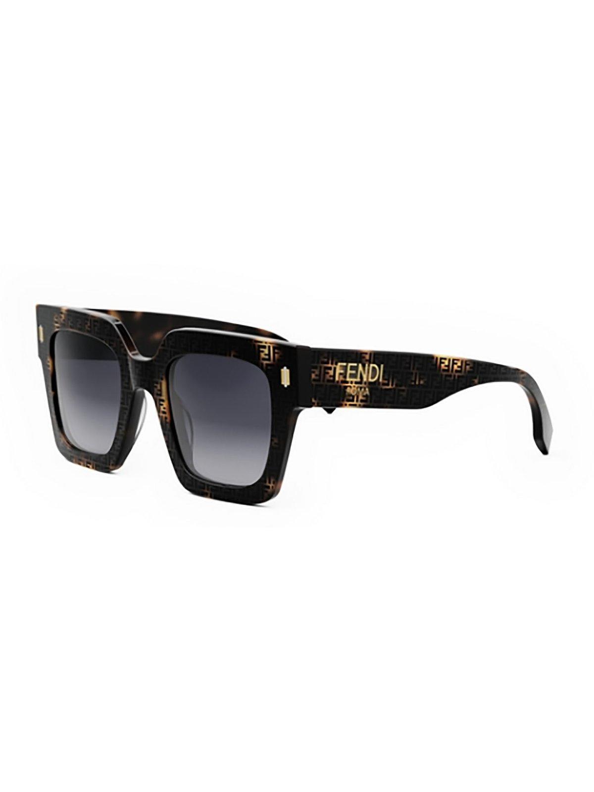 Fendi Fe40101i 55b Havana/serigrafato Sunglasses In 55b - Black