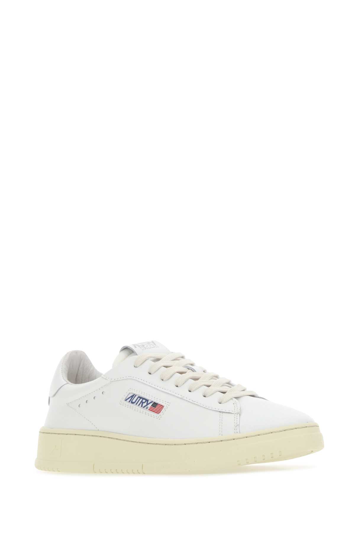 Shop Autry White Leather Medalist Sneakers In Ll15
