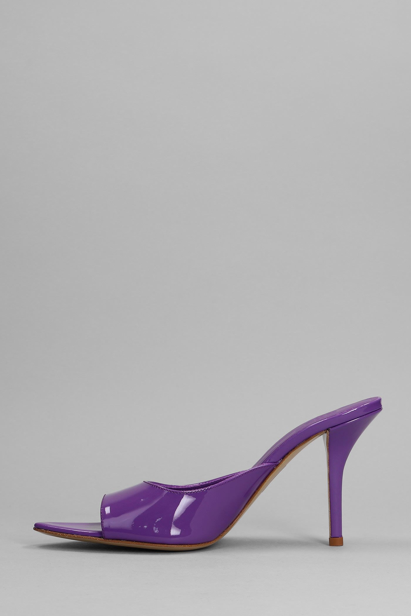 Shop Gia Borghini Perni 04 Sandals In Viola Patent Leather In Purple