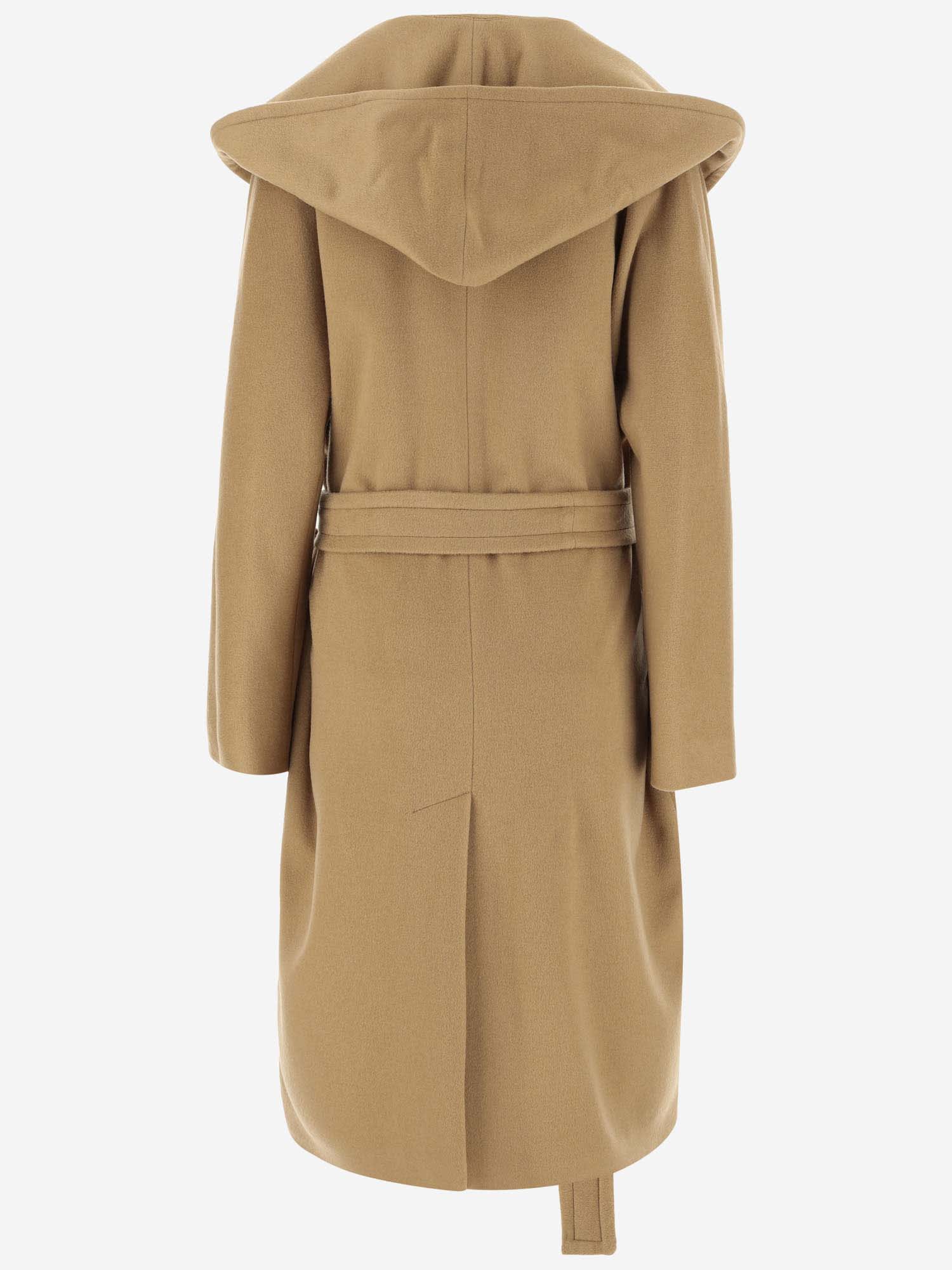 Shop Tagliatore Double-breasted Cashmere Coat In Brown