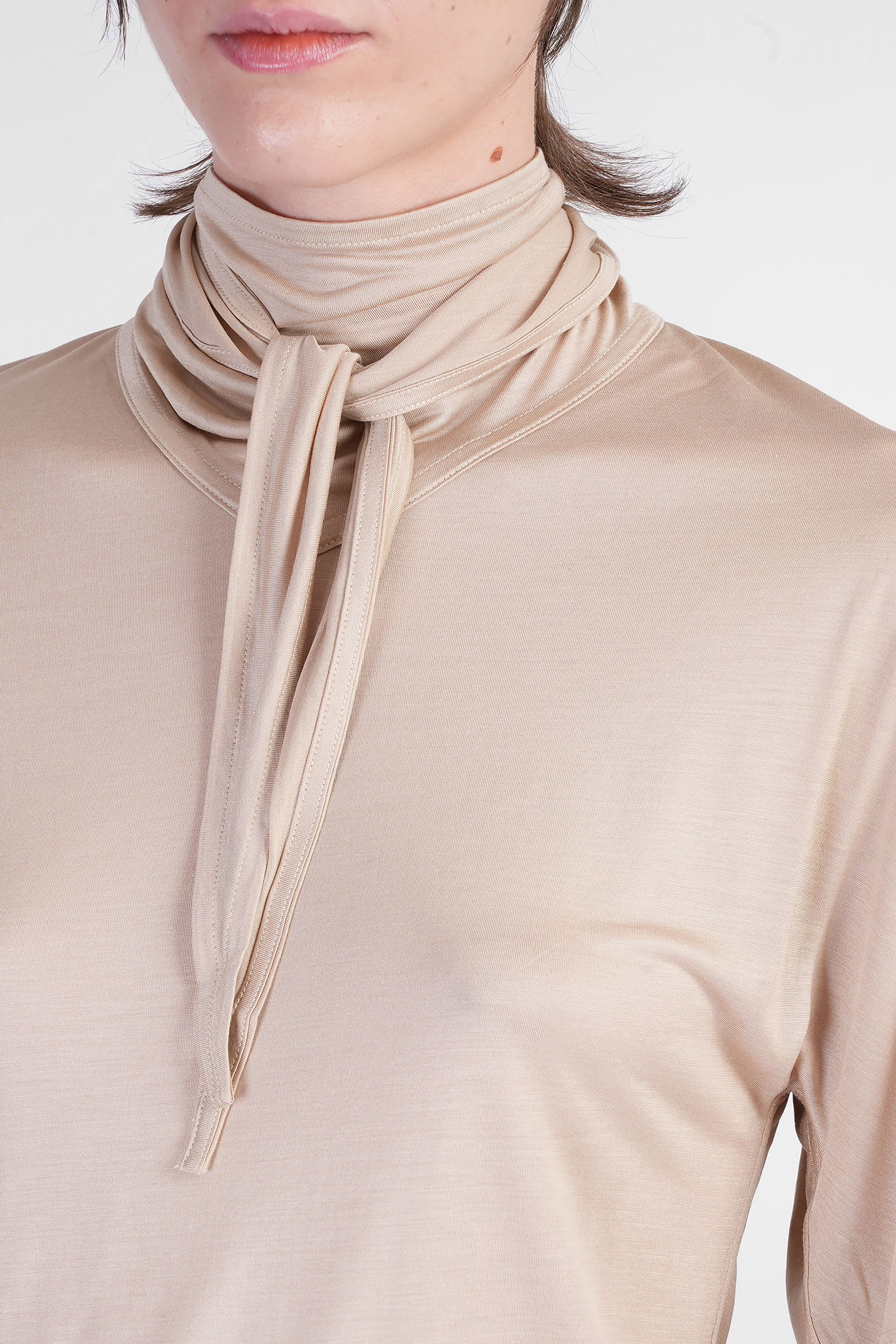 Lemaire T-shirt In Beige Silk