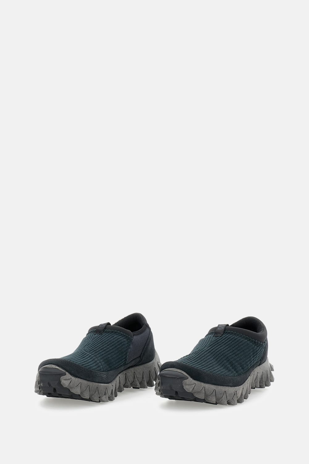 Salomon Snowclog Corduroy Sneakers In Black