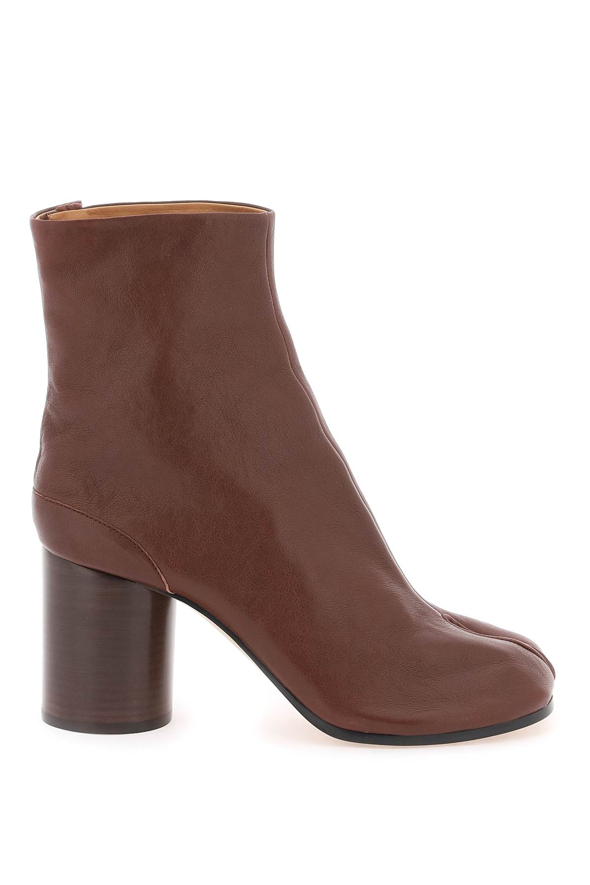 Maison Margiela Tabi Ankle Boots In Bordeaux