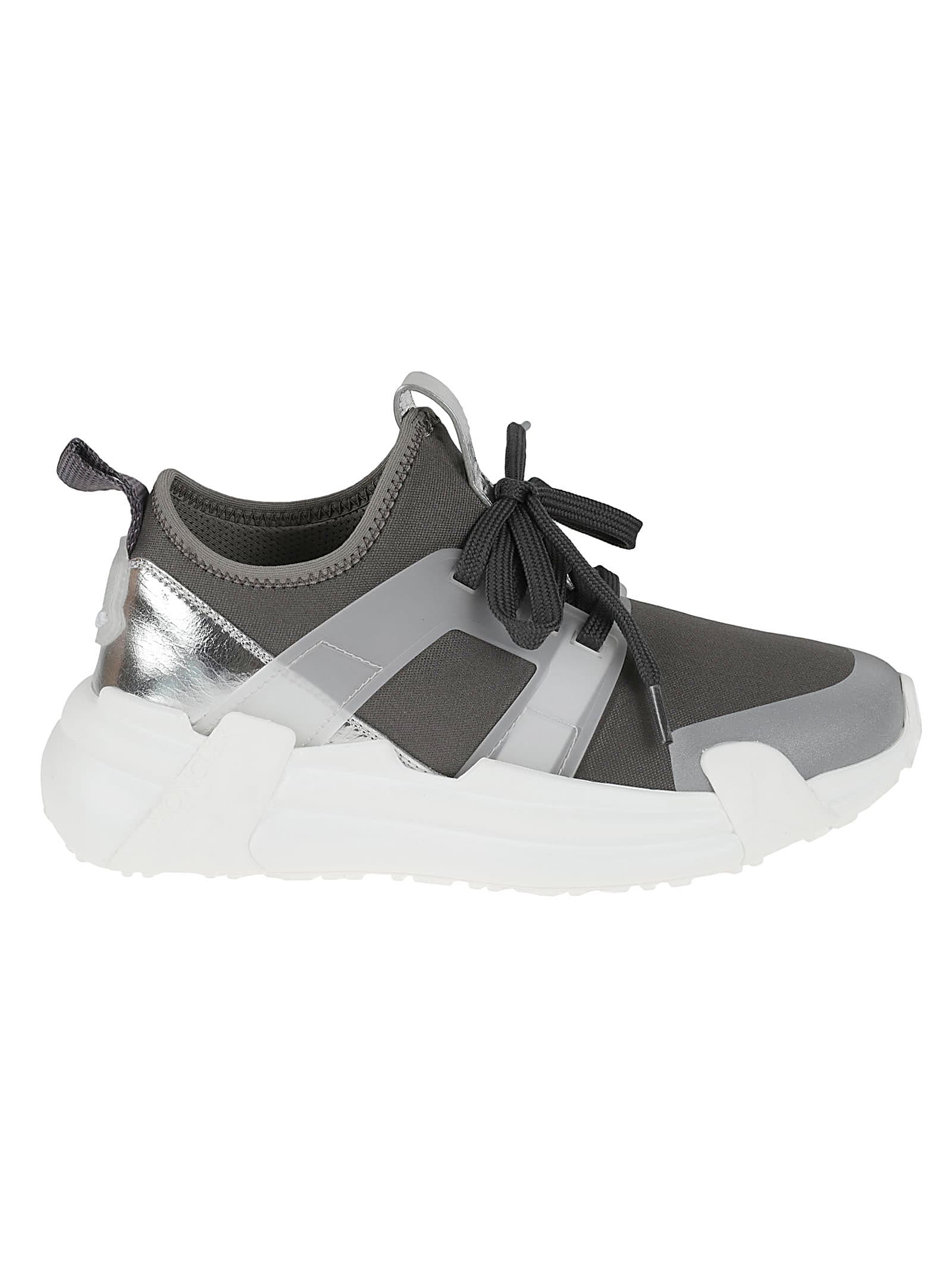 Shop Moncler Lunarove Sneakers In Charcoal