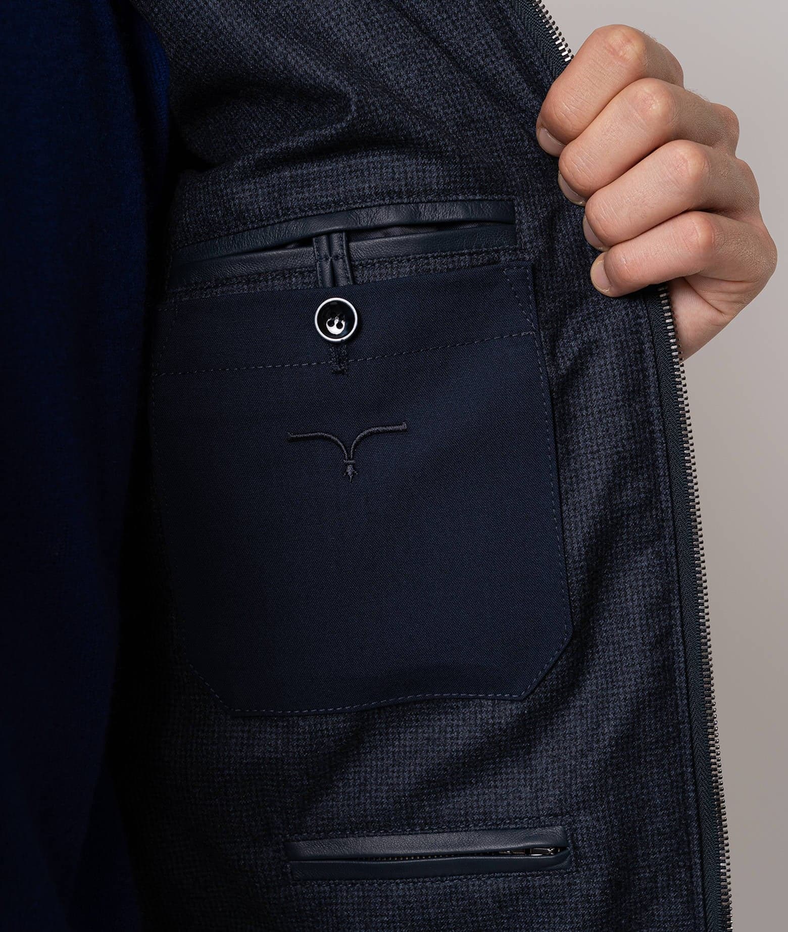 Larusmiani Wool Quilted Down Jacket Everest Down Jacket In Blue