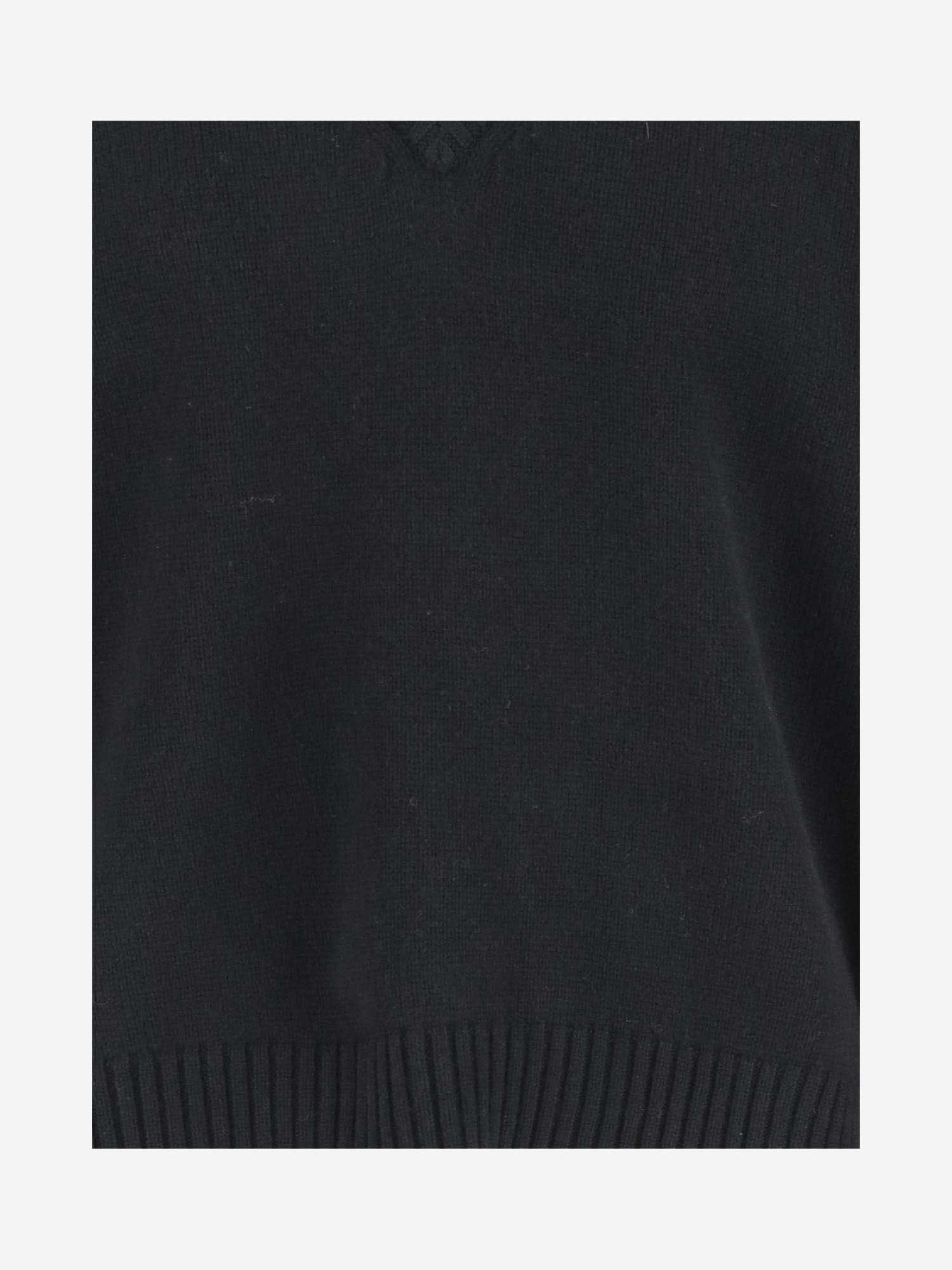 Shop Allude Wool And Cashmere Sweater In Black