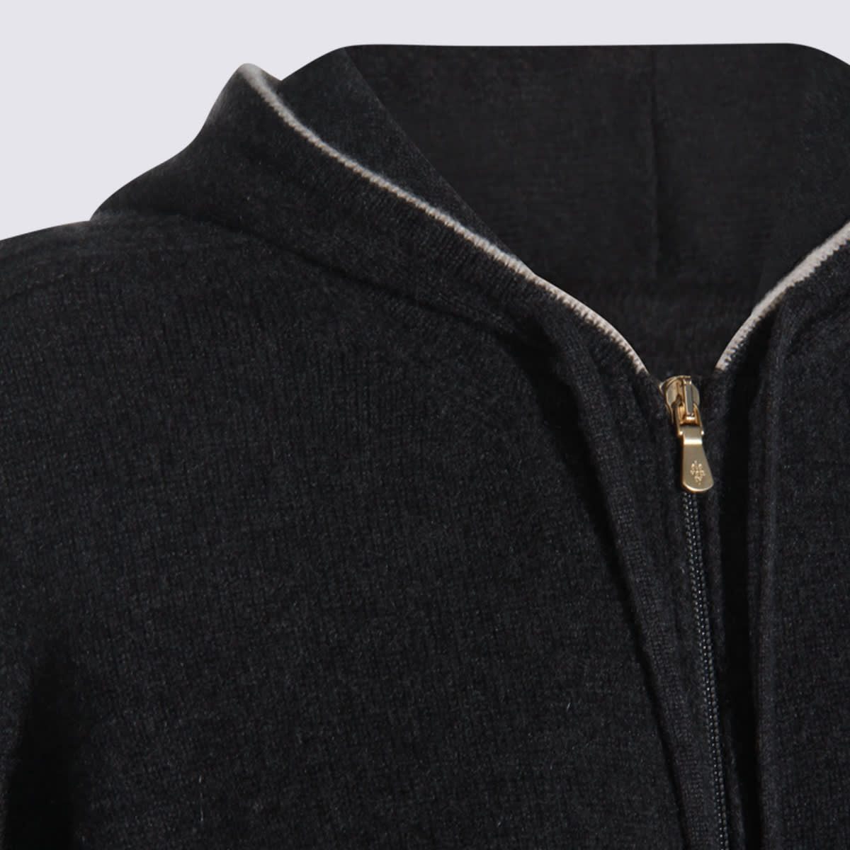 Eleventy Zip-up Hooded Sweater In Black