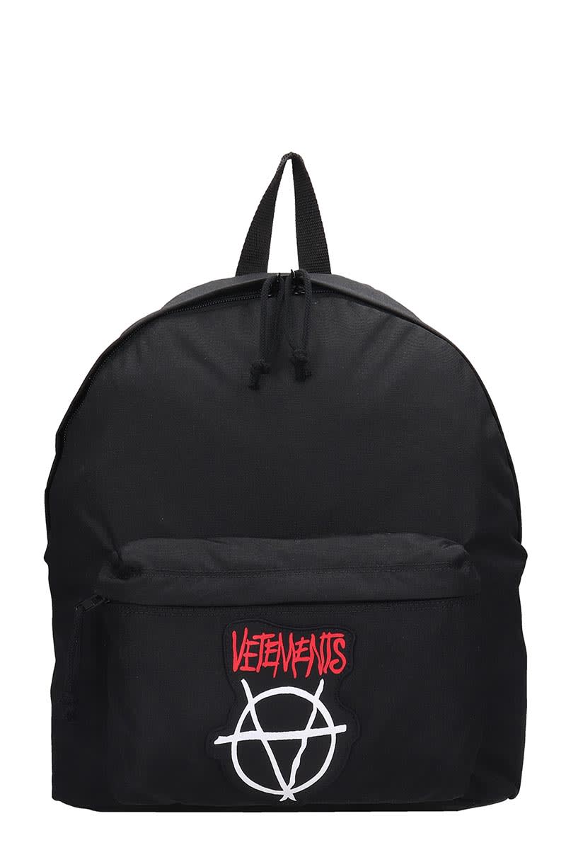 VETEMENTS BACKPACK IN BLACK TECH/SYNTHETIC,11203700