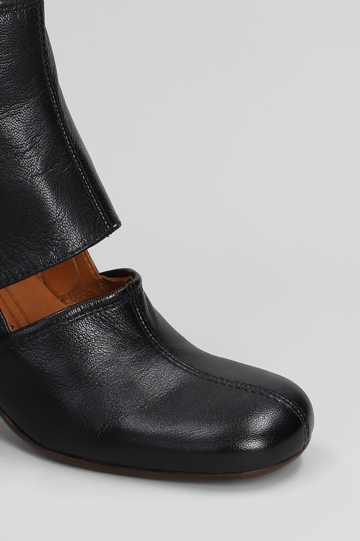 Chie Mihara Sonli High Heels Ankle Boots In Black Leather In Black