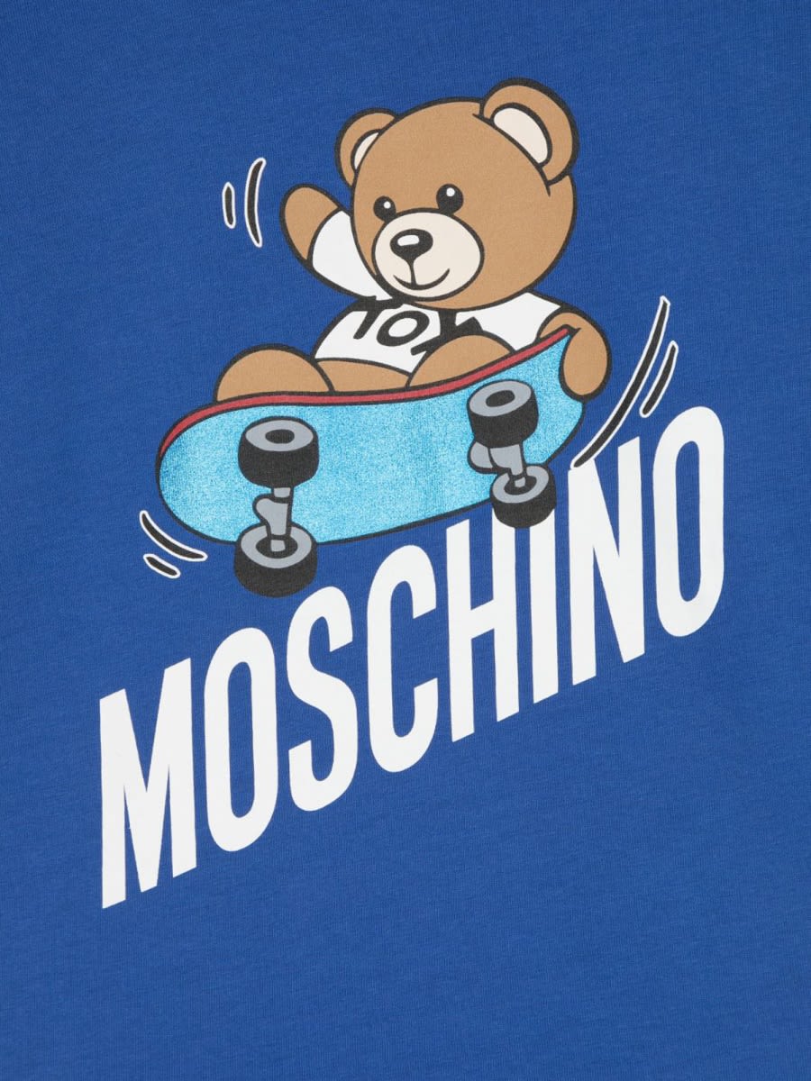 Shop Moschino Maxi Logo T-shirt In Blue
