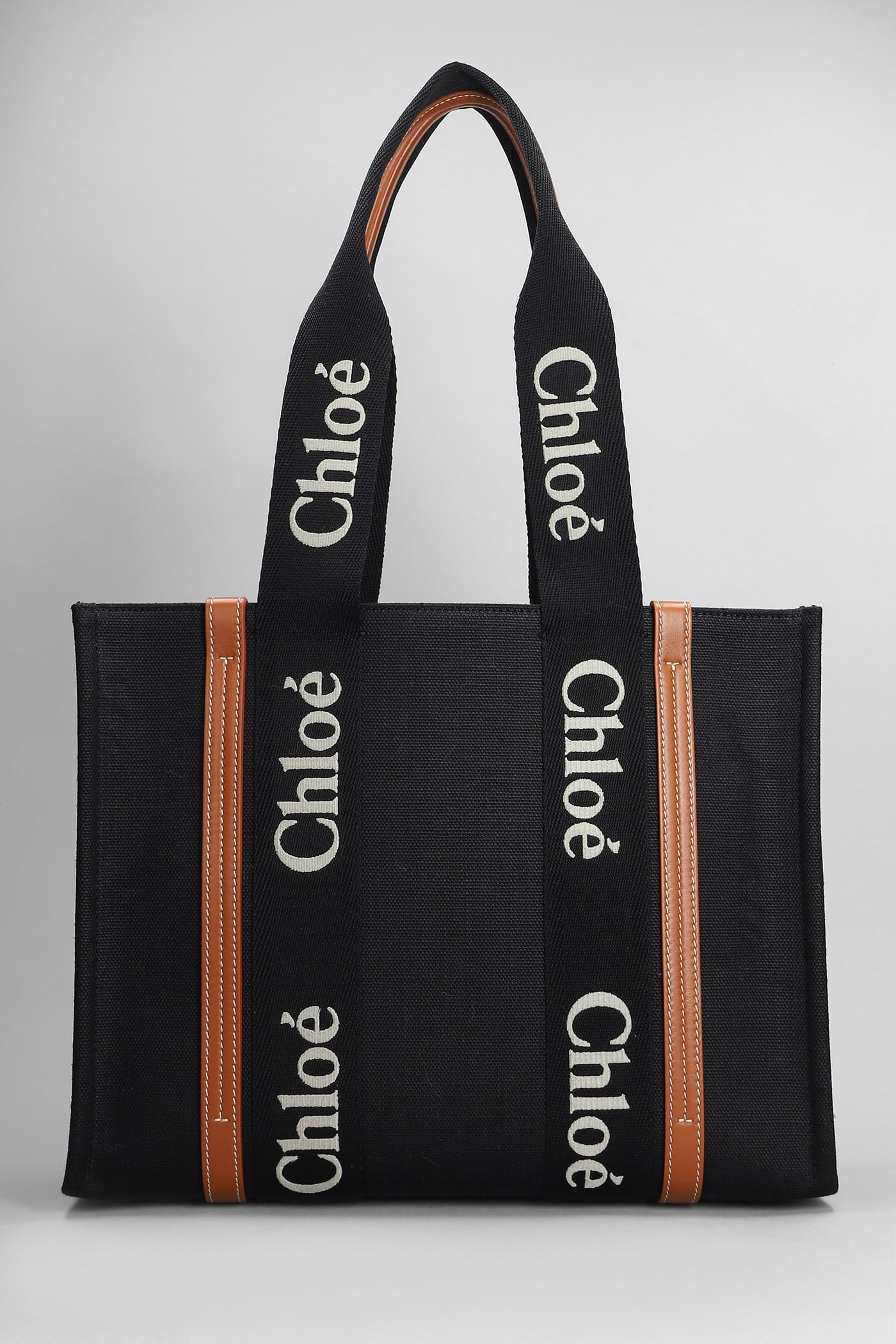 Chloé Woody Tote In Black Canvas