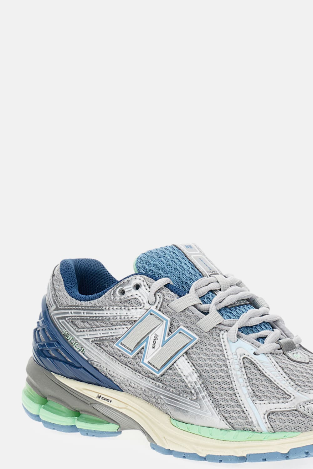 New Balance U1906 Sneaker In Silver