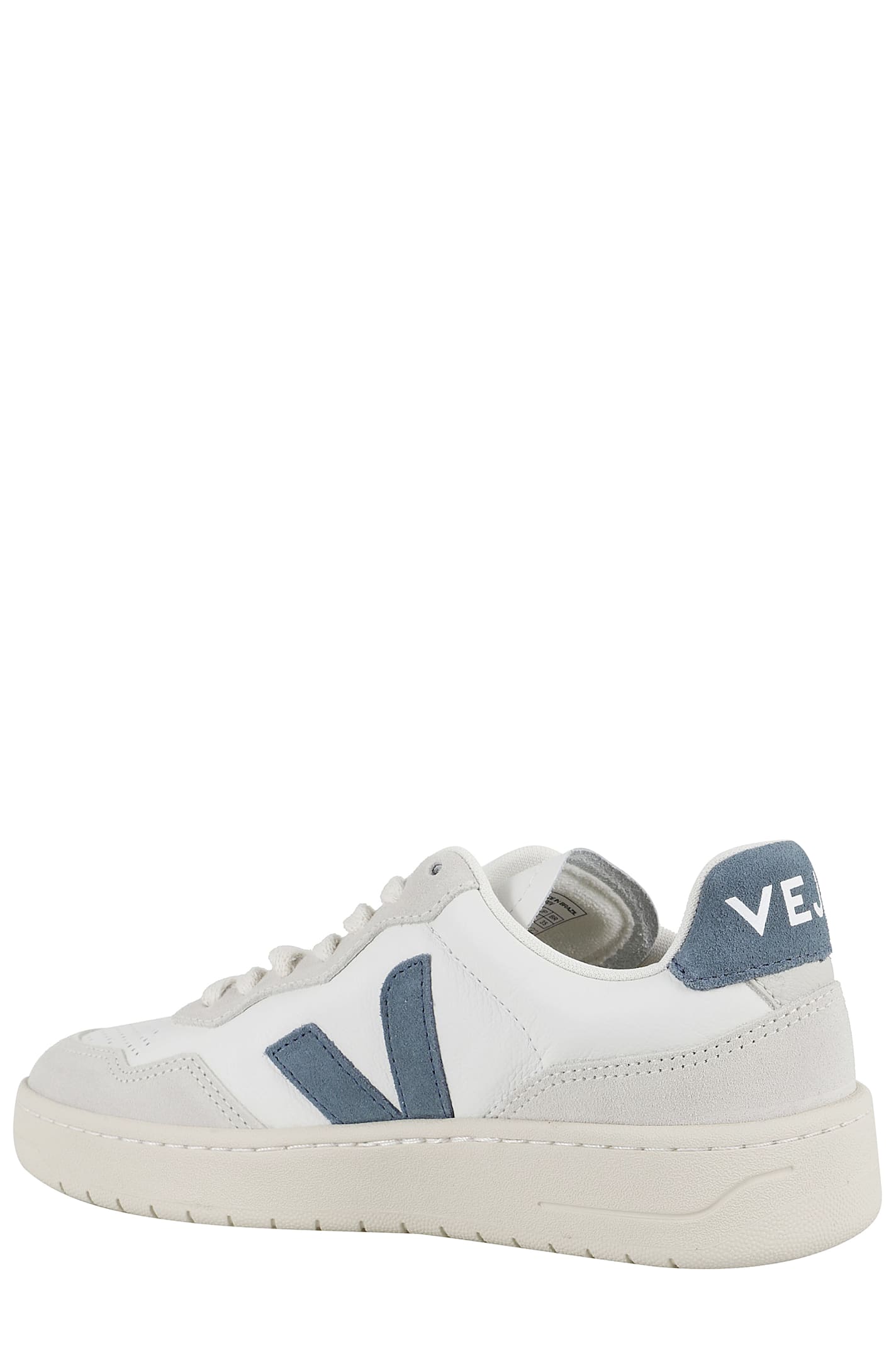 Veja V-90 In Extra White California