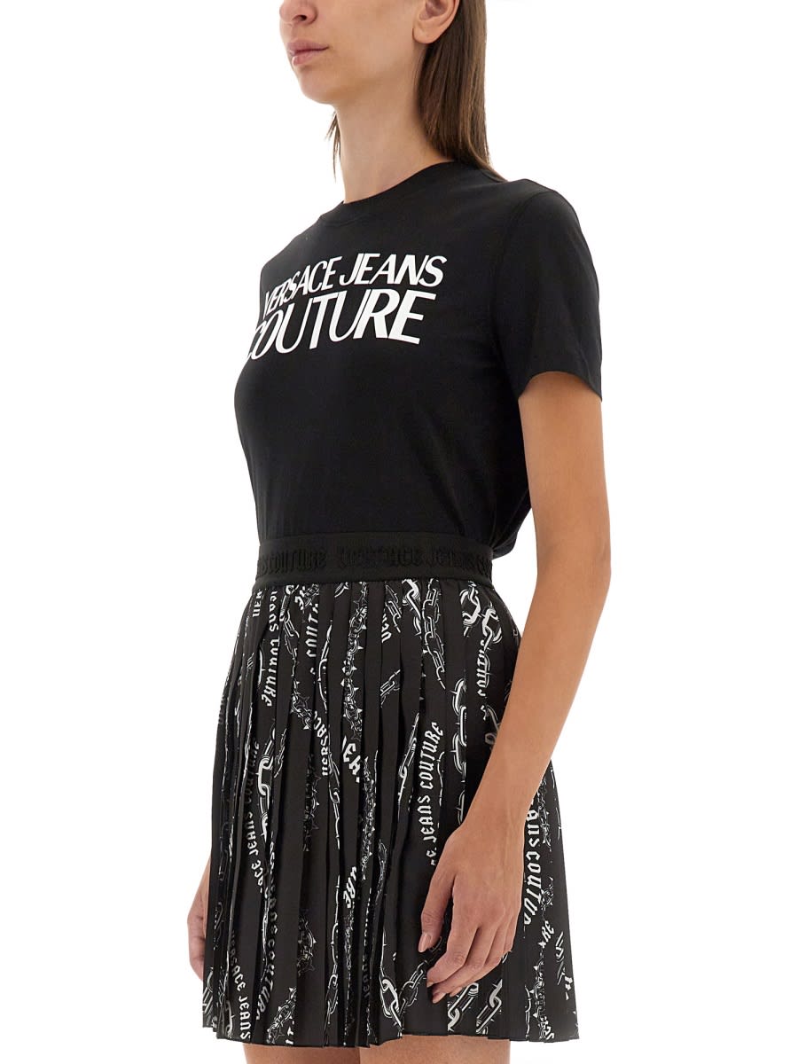 Versace Jeans Couture T-shirt With Logo In Black