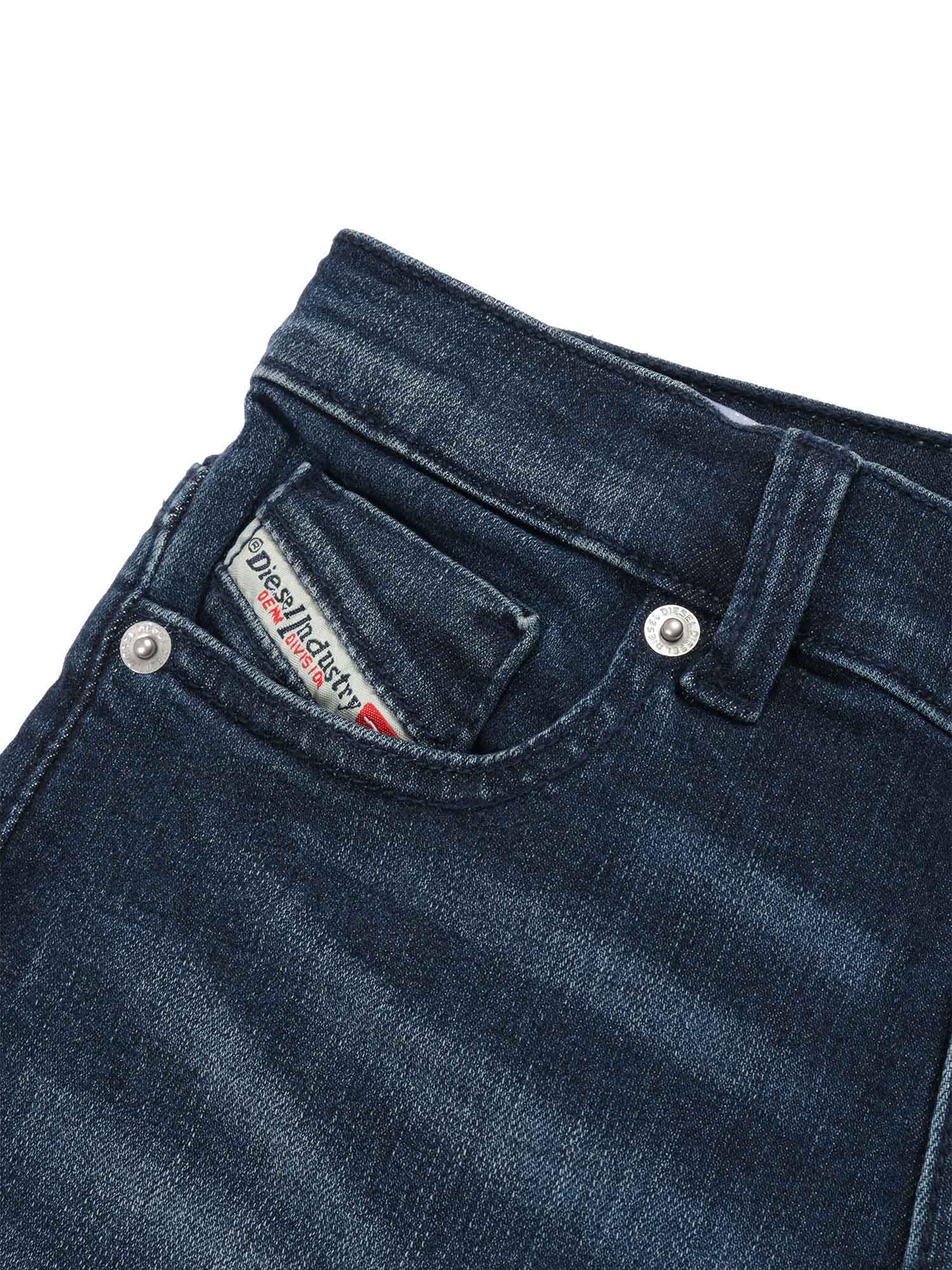 Diesel 5 Pockets In Multi