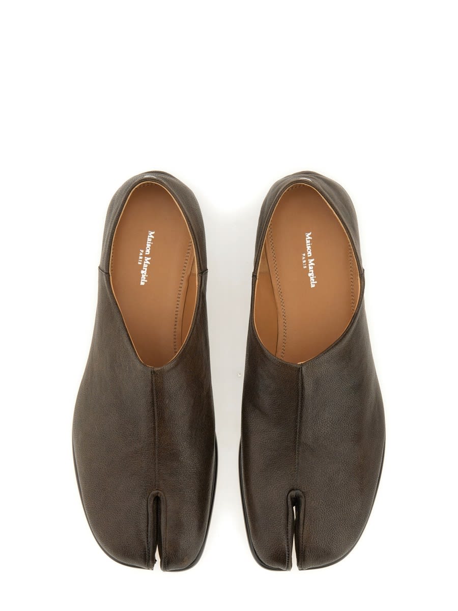 Shop Maison Margiela Tabi Flat Without Laces In Brown