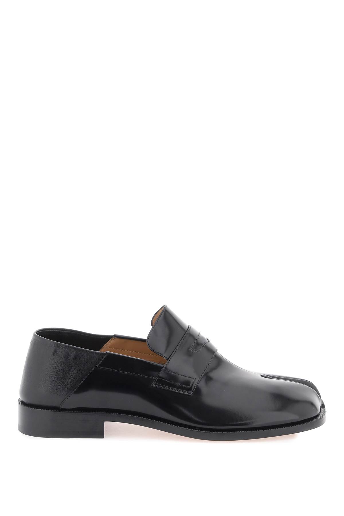 Maison Margiela Brushed Leather Tabi Loafers In Black