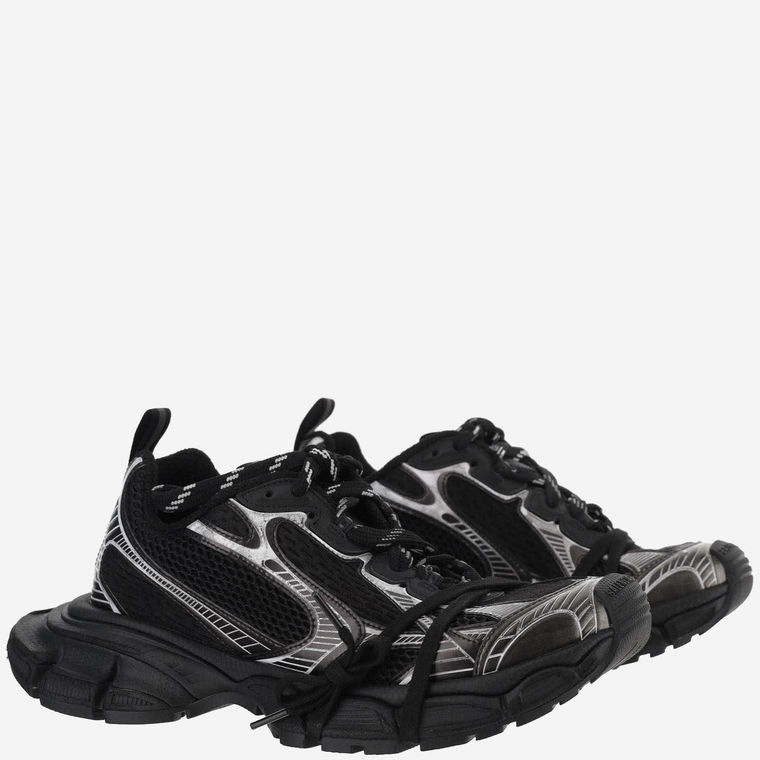 Shop Balenciaga Sneaker 3xl In Black