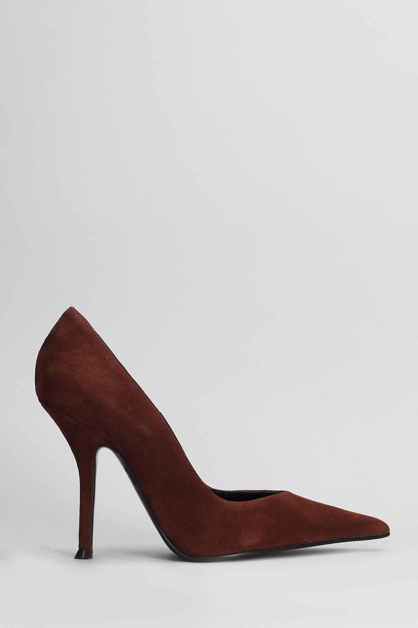 Pumps In Bordeaux Suede