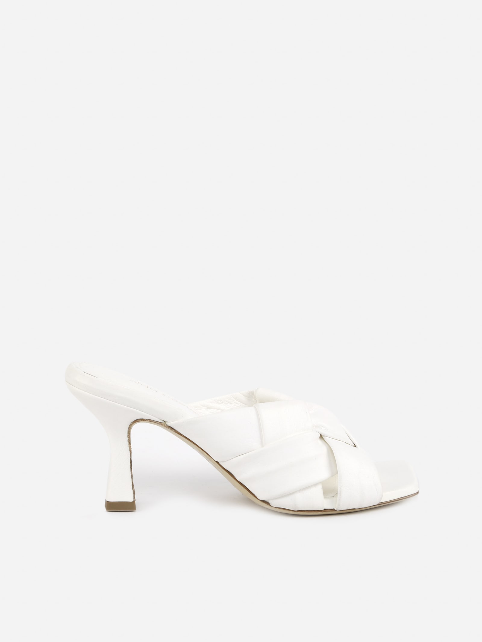 Aldo Castagna Flora Sandals In Leather With Woven Pattern In White
