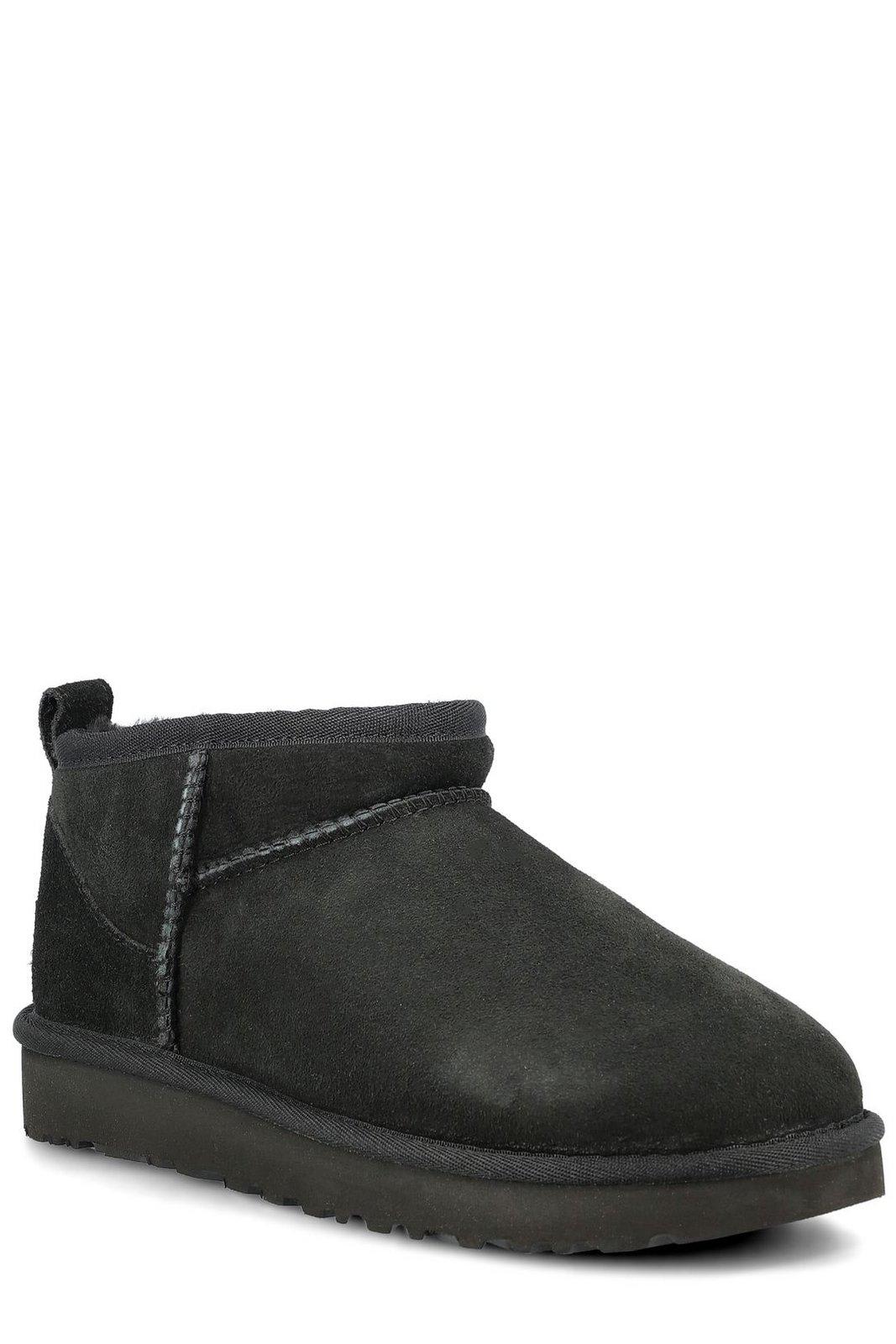 Ugg Classic Ultra Mini Boots In Black