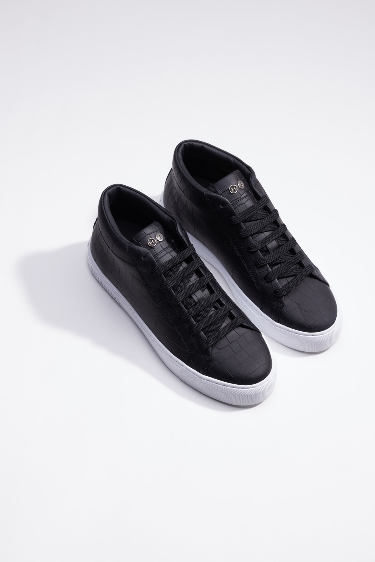 Hide & Jack High Top Sneaker - Essence Black White
