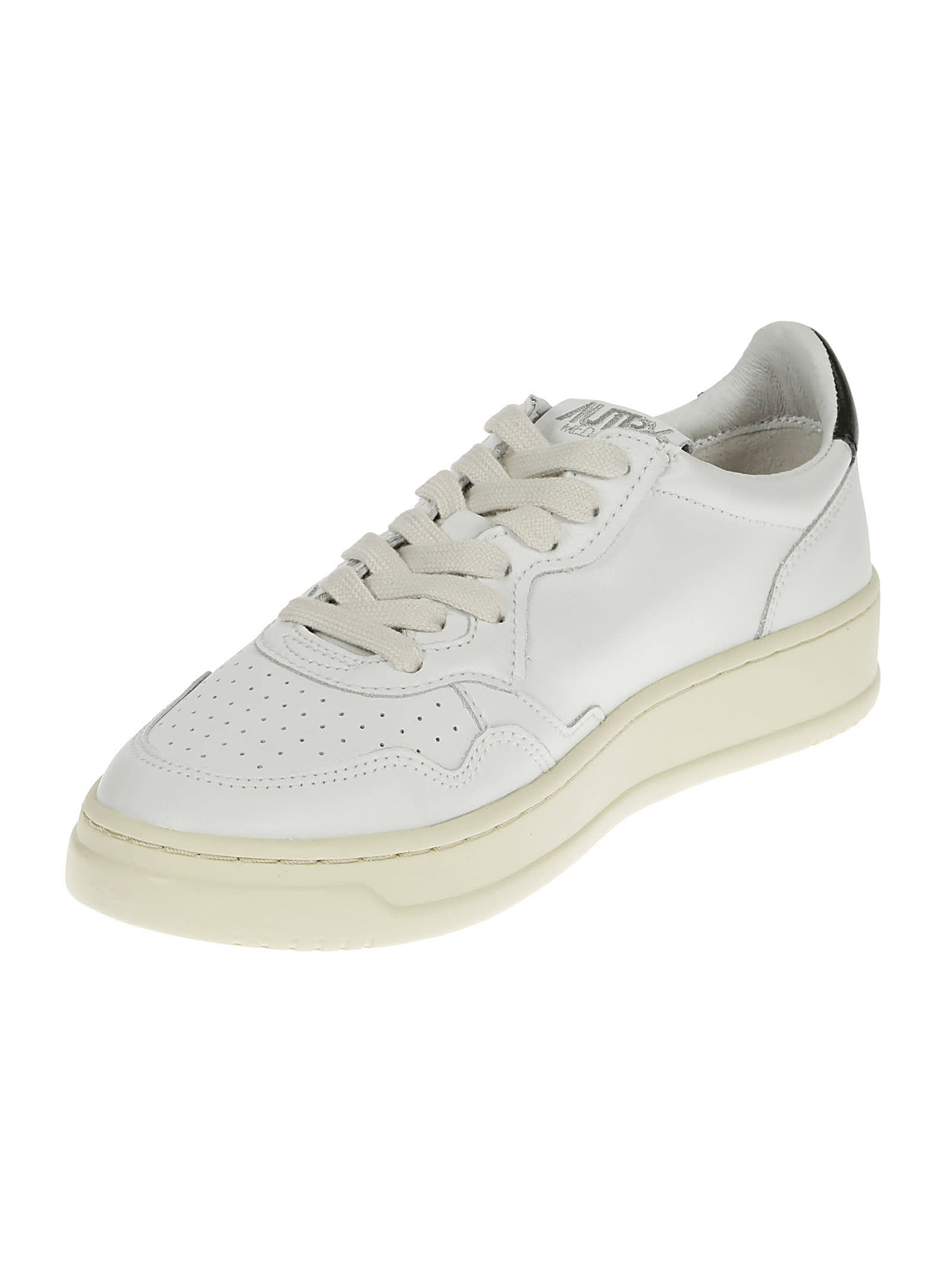 Shop Autry Medalist Low Leat Leat In White Black