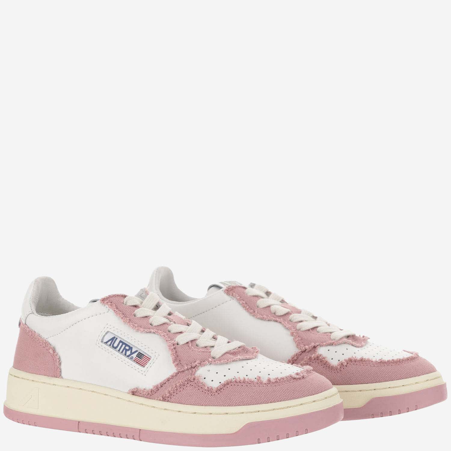 Shop Autry Low Medalist Leather Sneakers In Pink