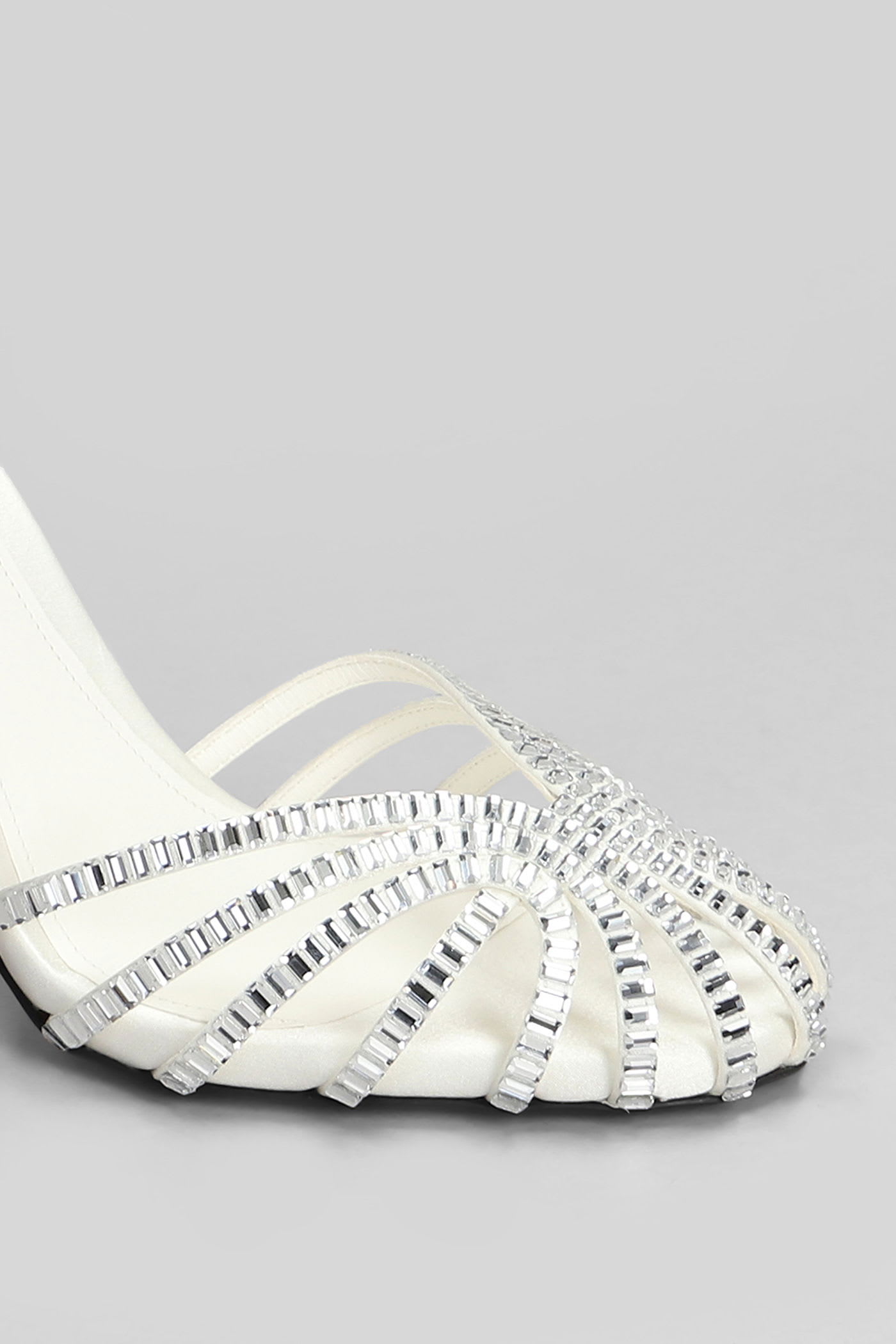 Alevì 110mm Penelope Crystal-embellished Sandals In White