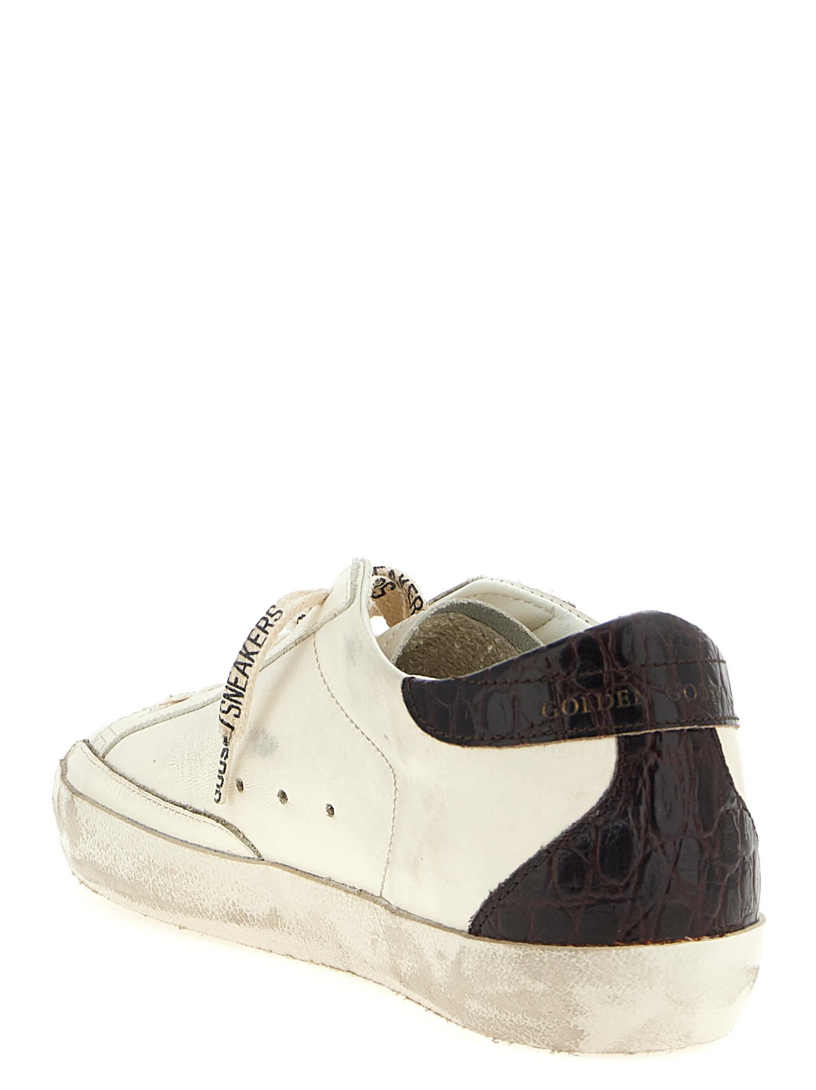 Golden Goose Women 'super-star' White Low Top Sneakers With Embossed Logo And Contrasting Heel In Le In White