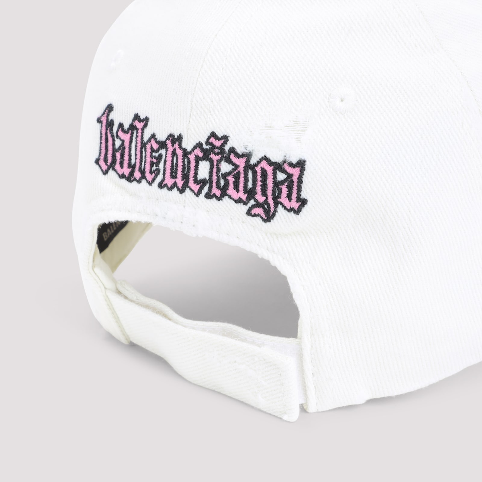 Balenciaga Blackletter Script Logo Baseball Cap In White