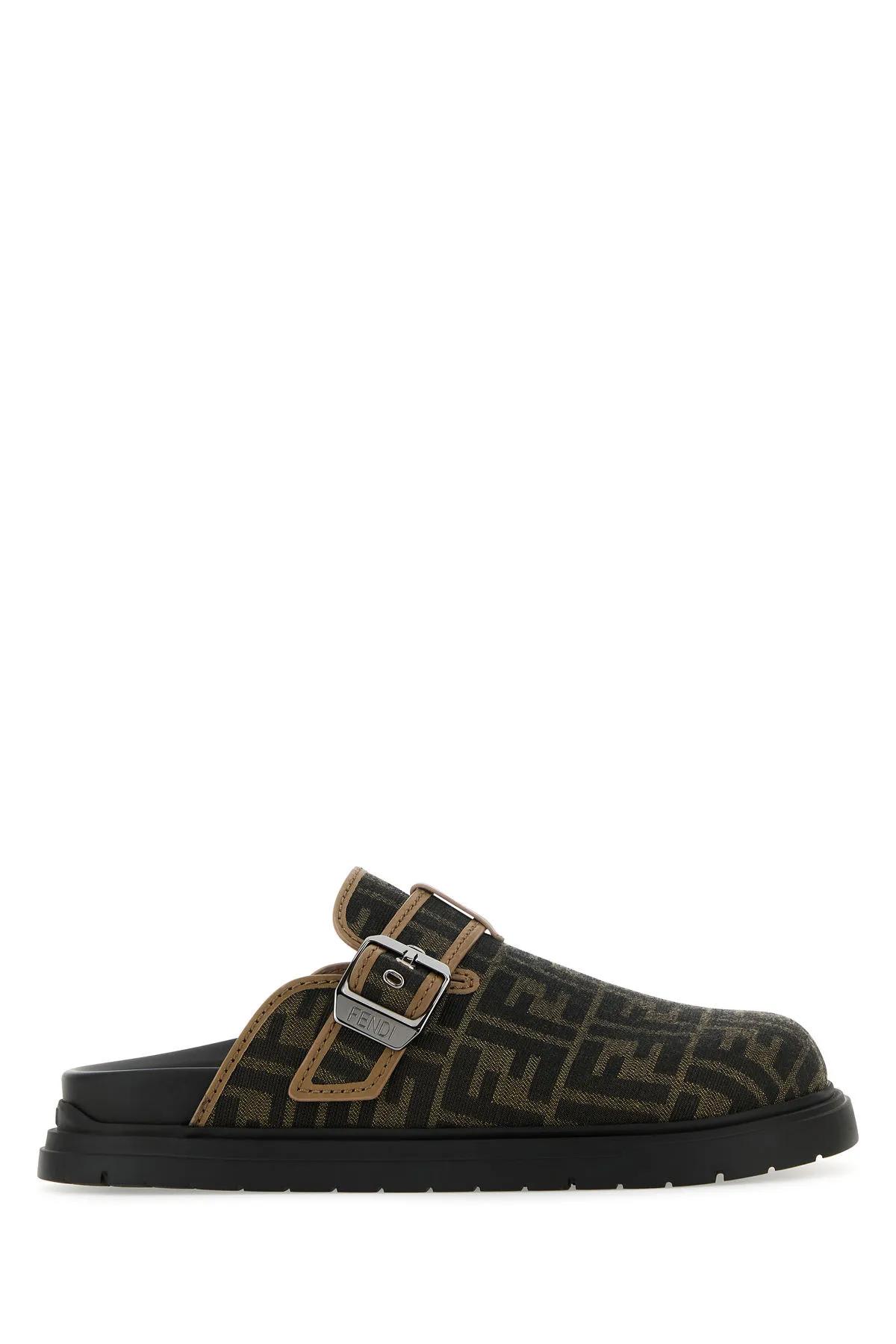 Fendi Embroidered Fabric  Feel Slippers In Black