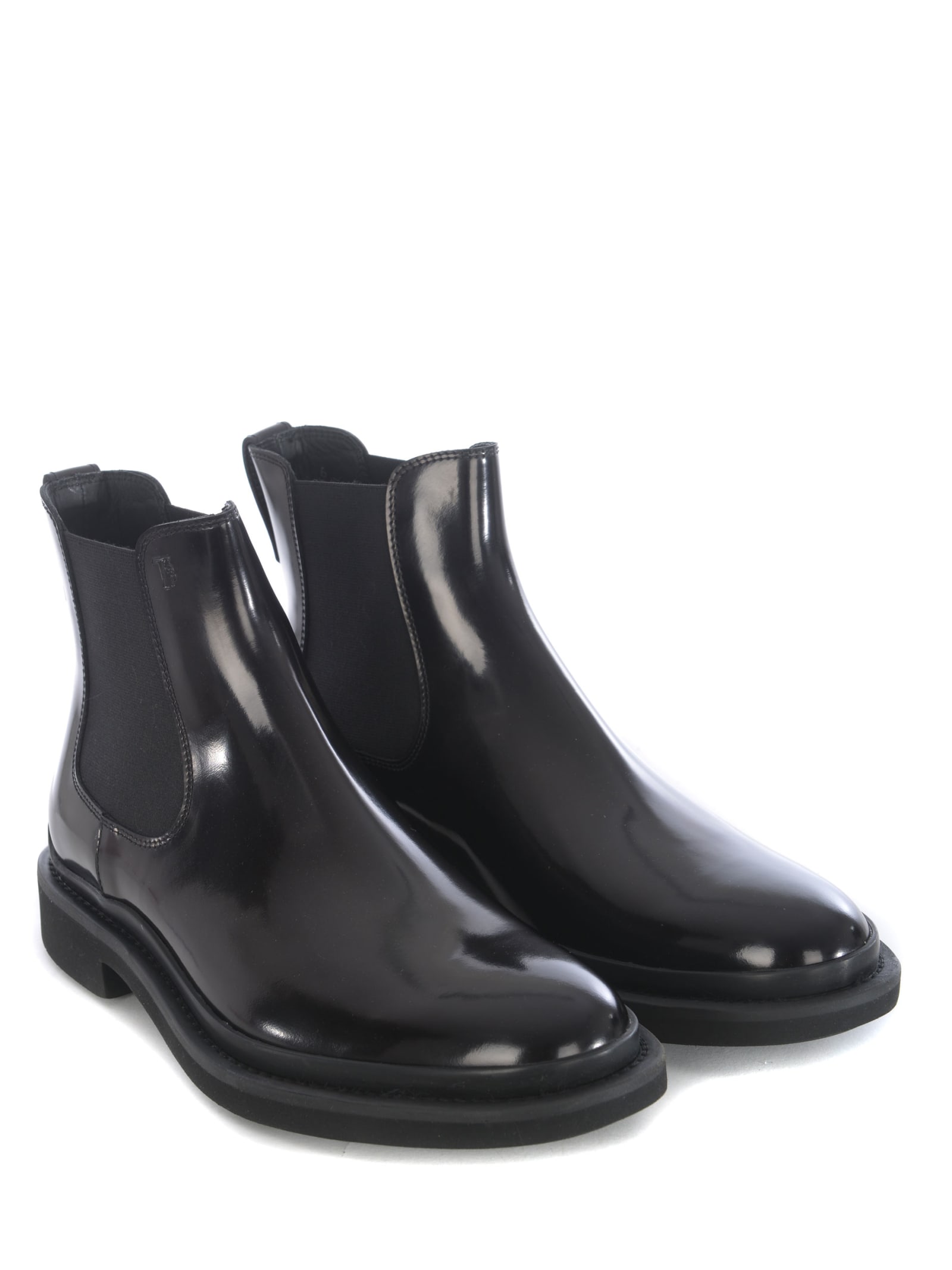Shop Tod's Tods Ankle Boots In Shiny Leather In Nero