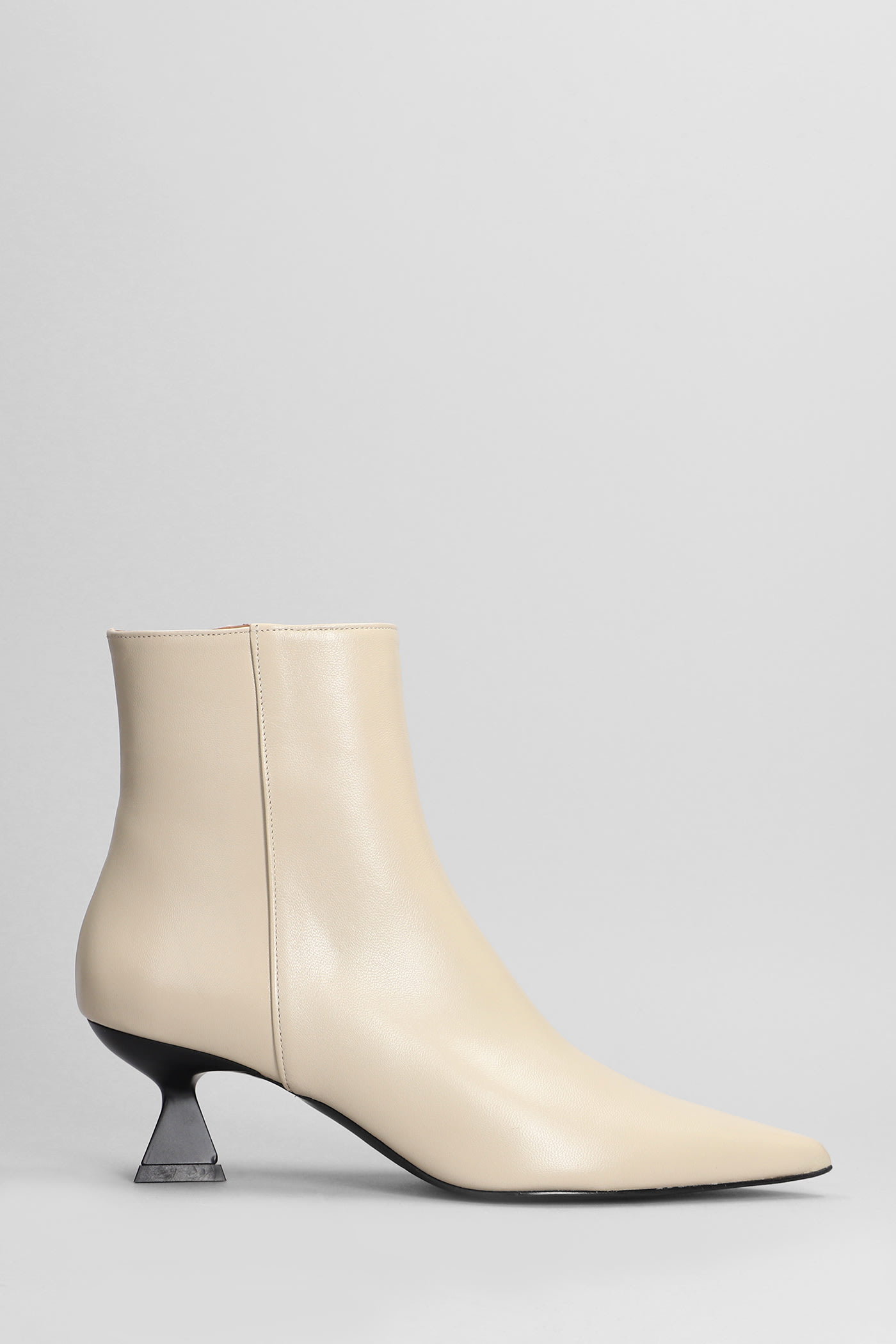 Jina High Heels Ankle Boots In Beige Leather