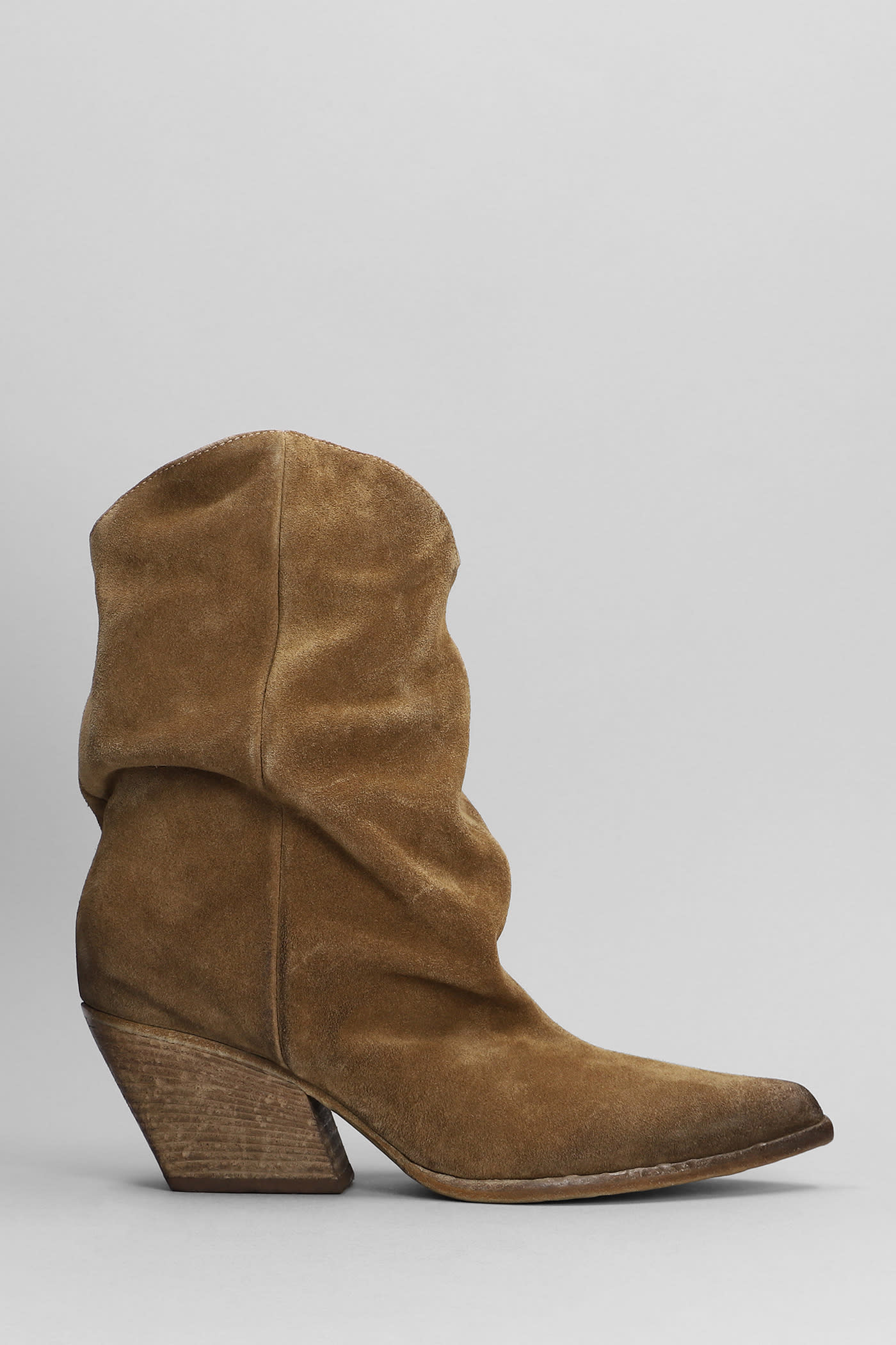 Low Heels Ankle Boots In Camel Suede