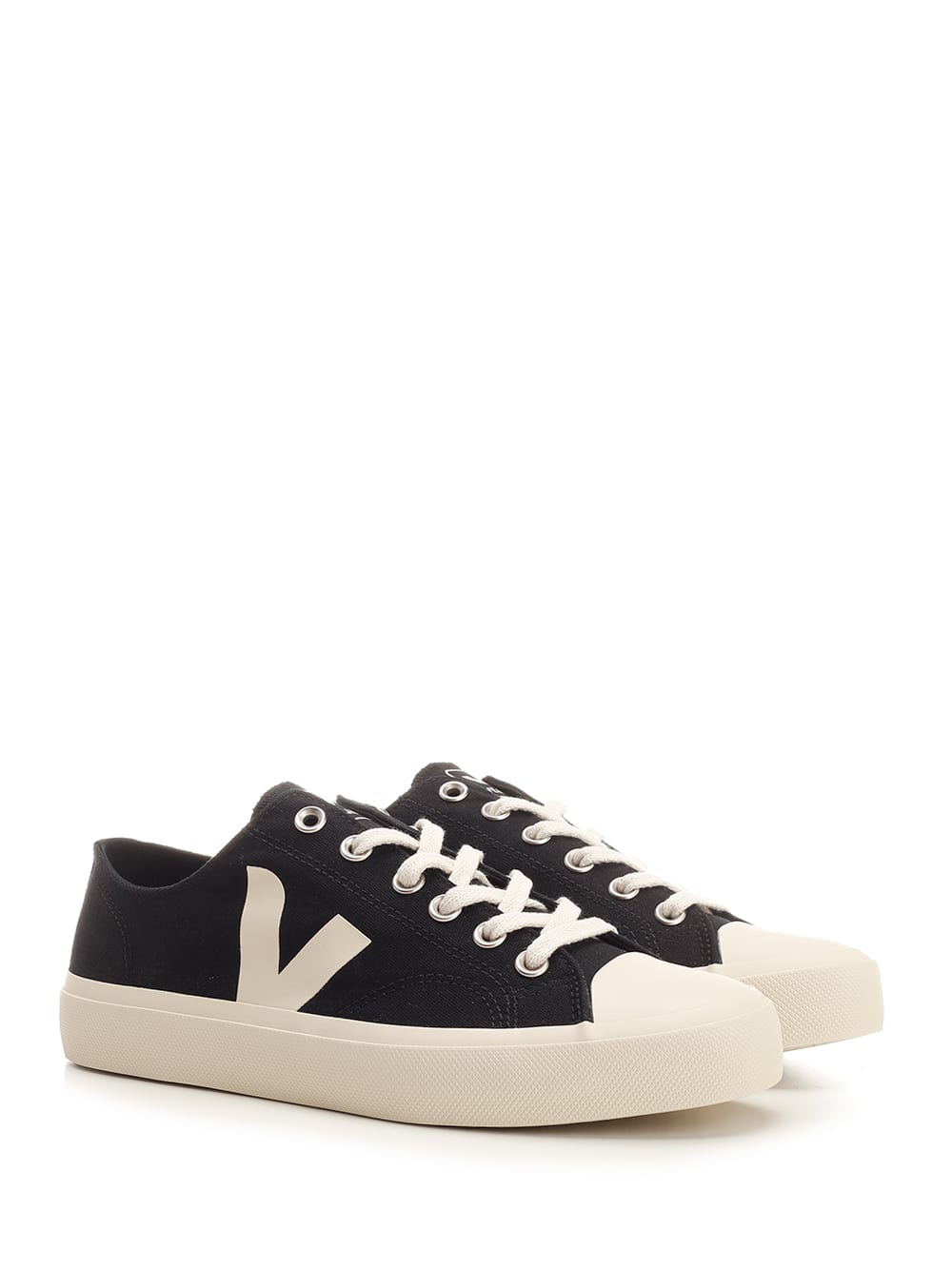 Veja Wata Ii Low Sneakers In Animal Print