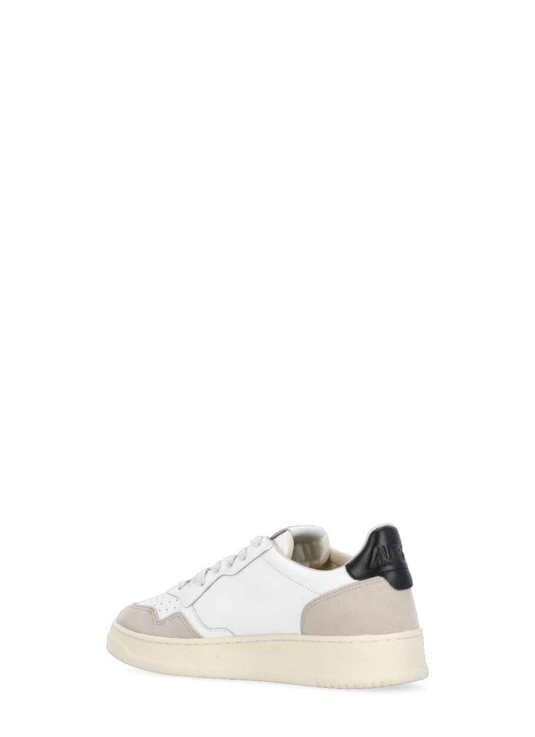 Shop Autry Aulm Ls21 Sneakers In White