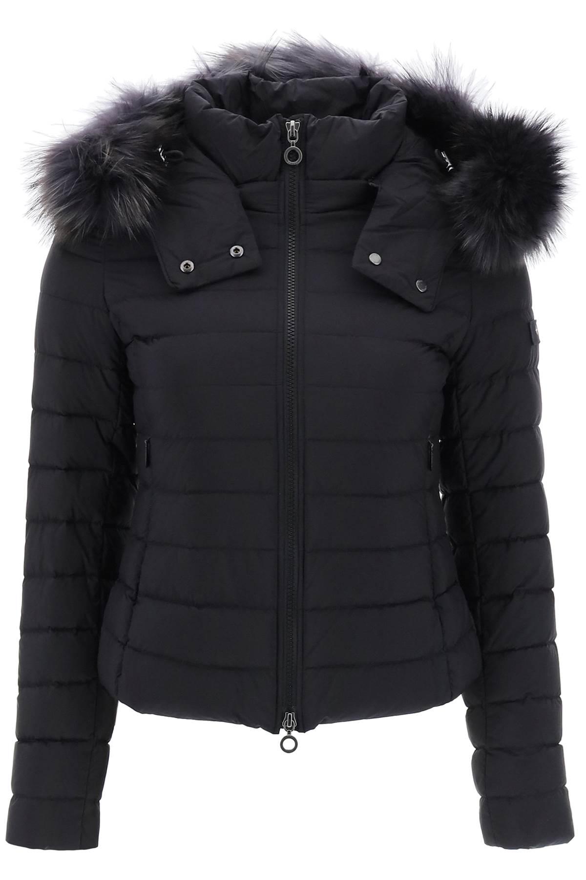 Varena Hooded Puffer Jacket In Black (black)