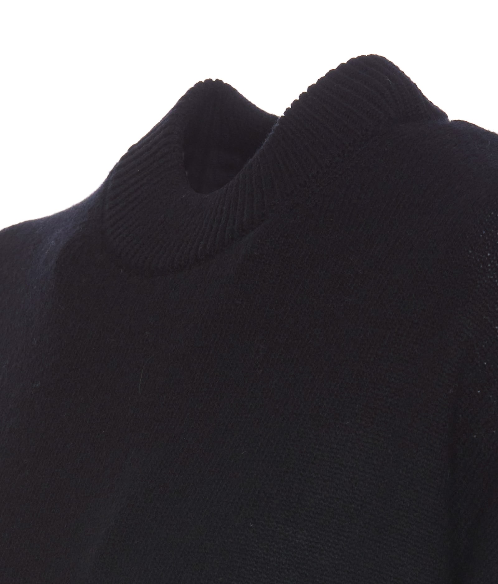 Shop Allude Sweater In Black